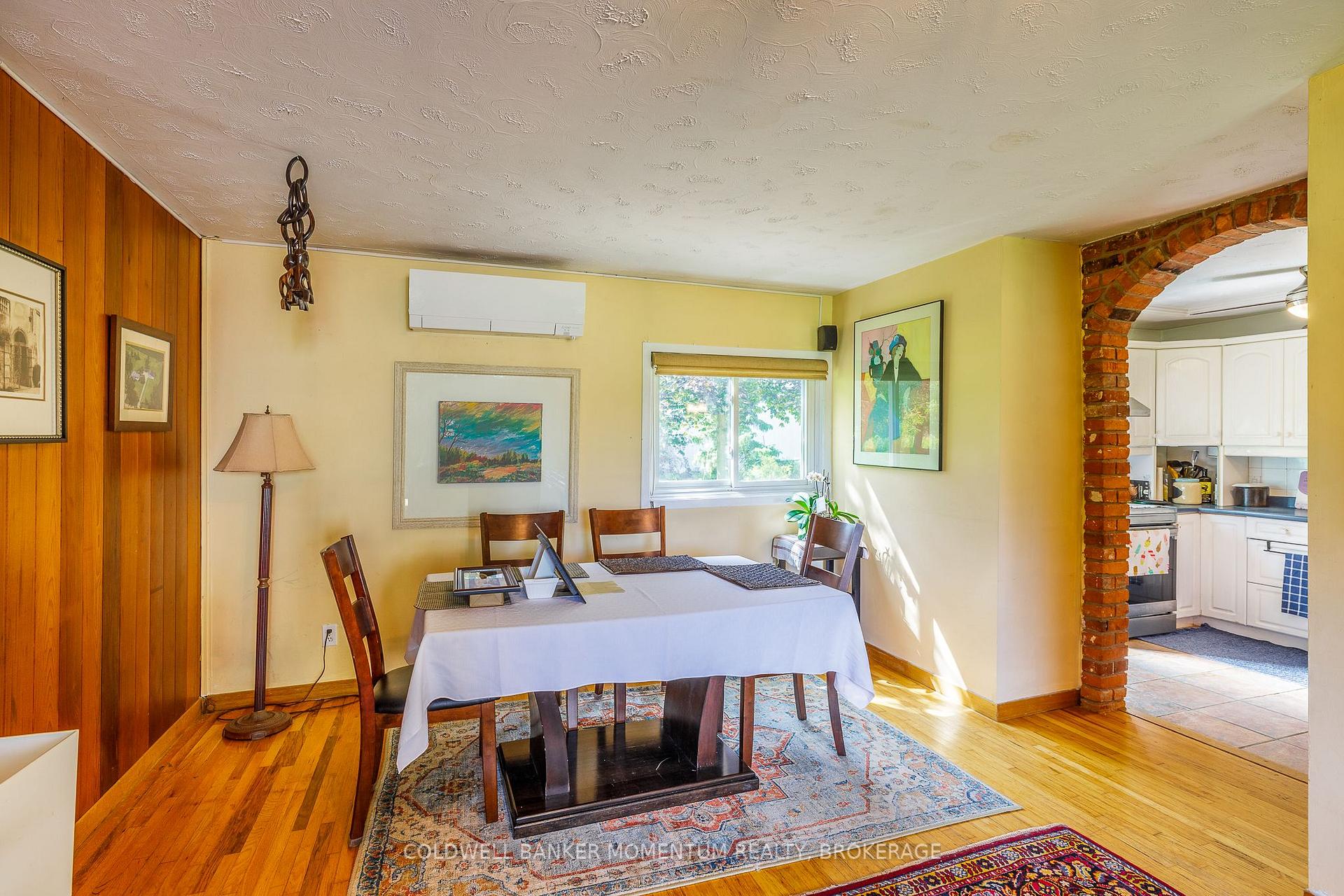 Photo 9 of 2742 Bennett Rd, Lincoln, Beamsville — HOMEH