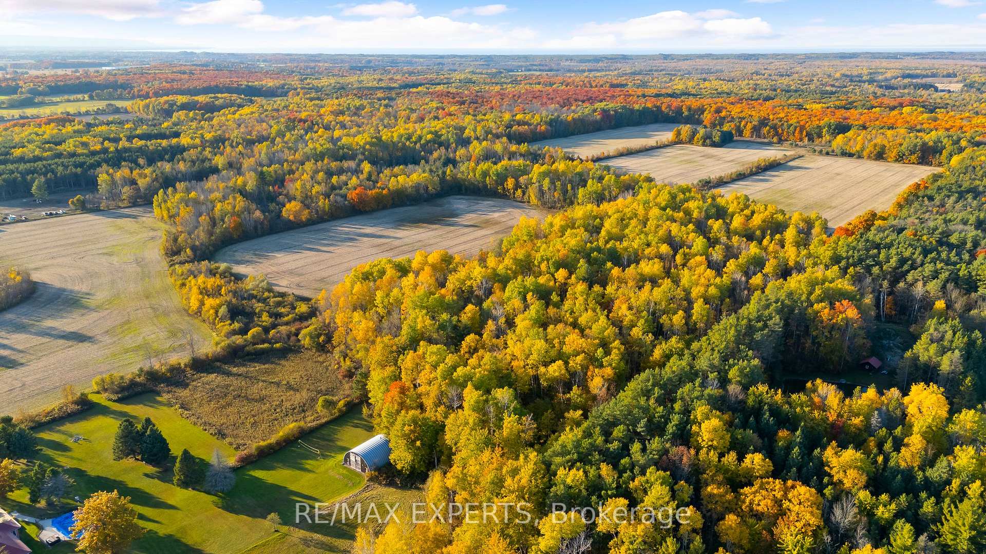 Photo 5 of 5188 Highway 26 W, Clearview, Rural Clearview — HOMEH
