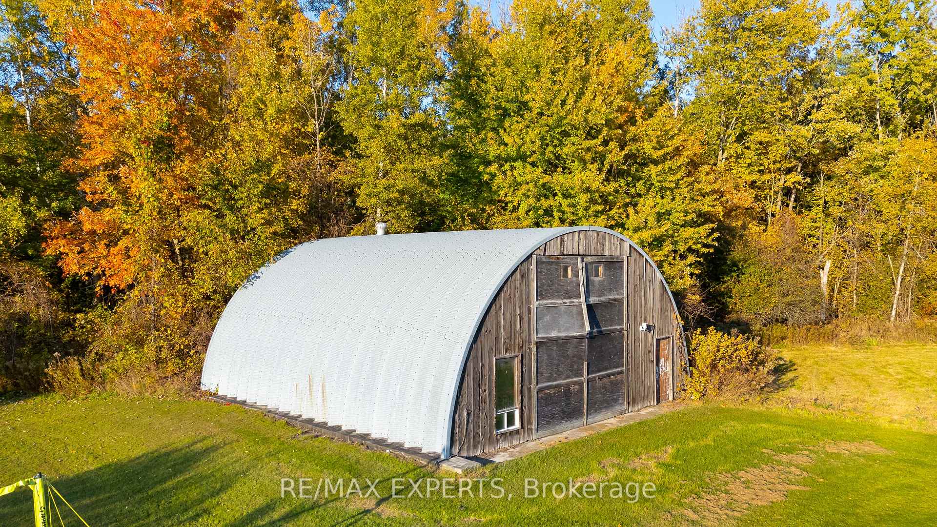 Photo 11 of 5188 Highway 26 W, Clearview, Rural Clearview — HOMEH