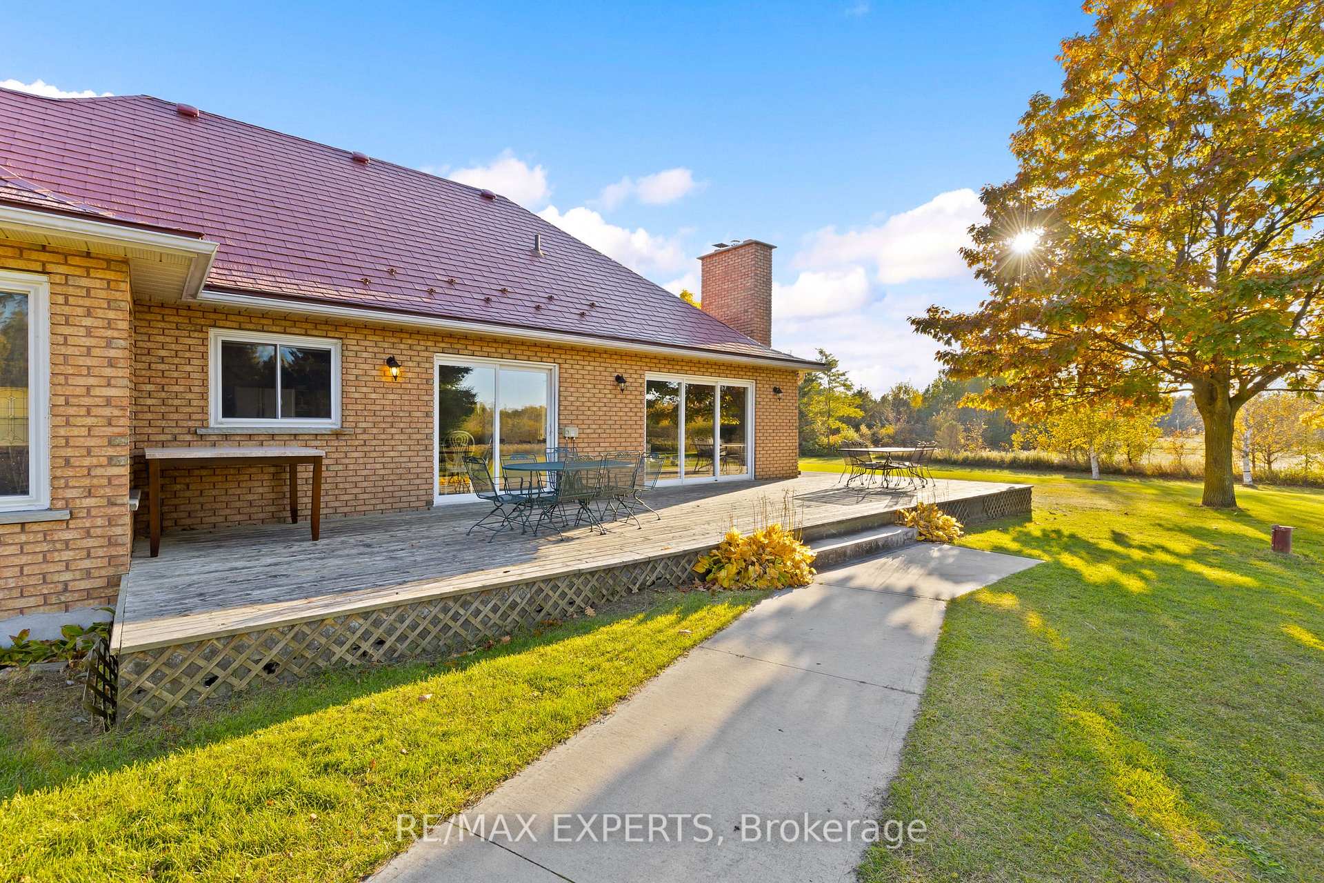 Photo 23 of 5188 Highway 26 W, Clearview, Rural Clearview — HOMEH