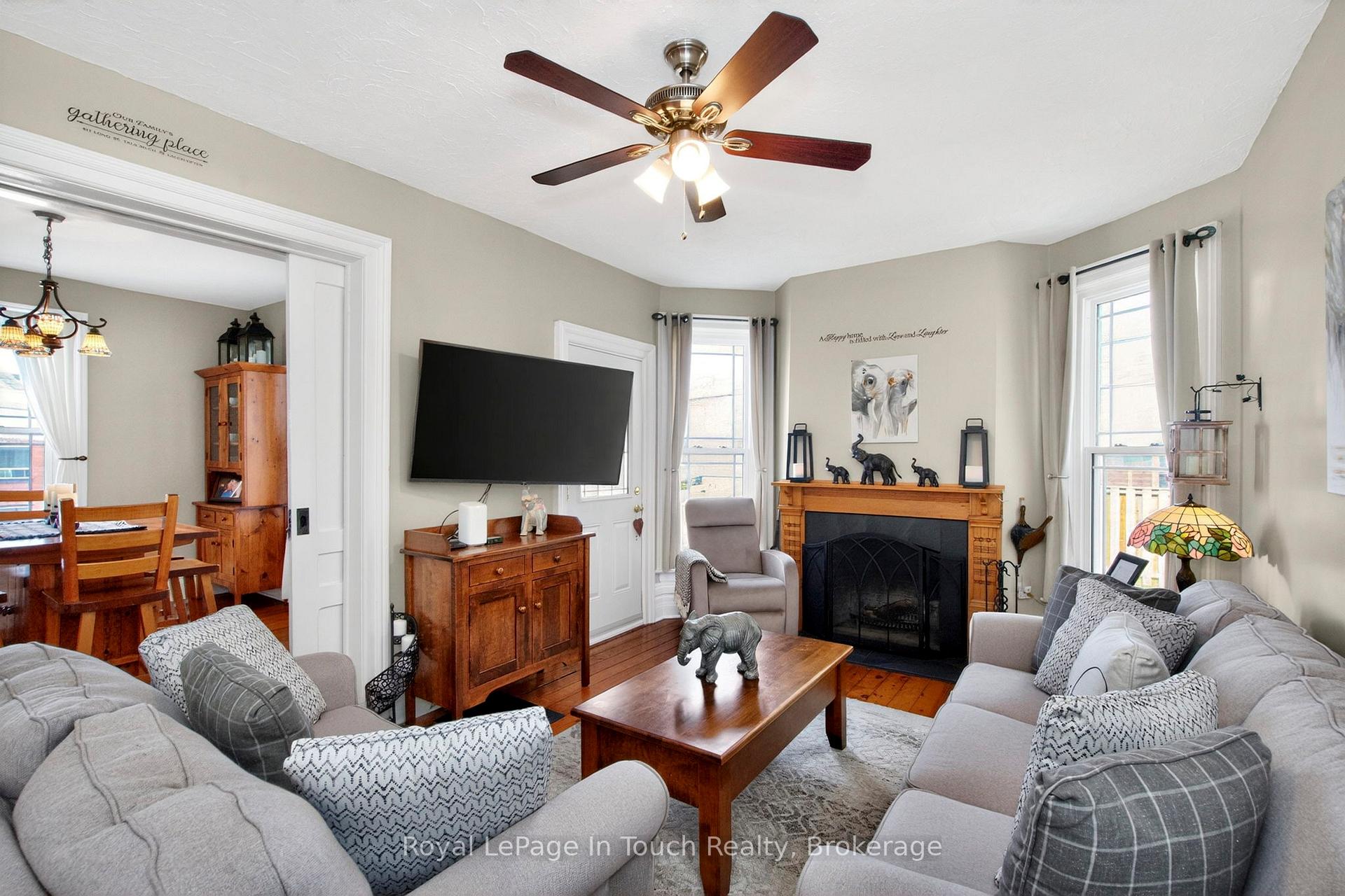Photo 10 of 615 Bay Street, Midland — HOMEH