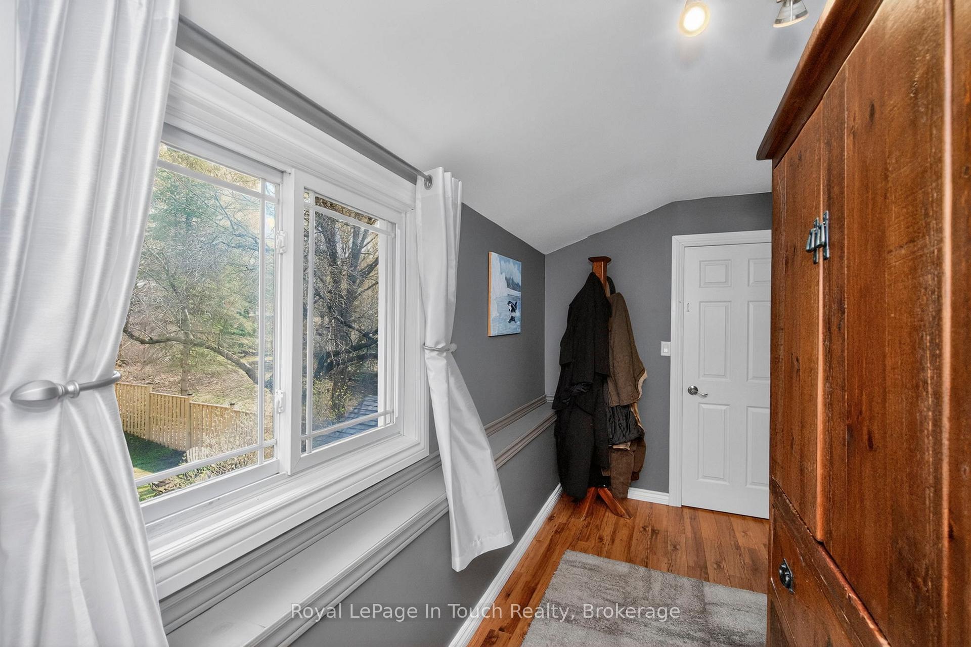 Photo 20 of 615 Bay Street, Midland — HOMEH