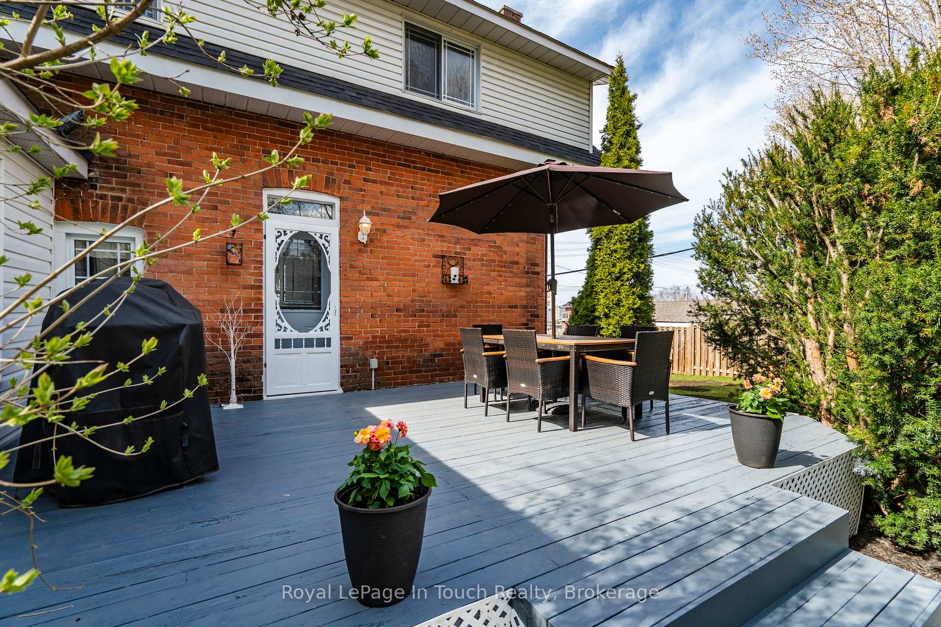 Photo 25 of 615 Bay Street, Midland — HOMEH