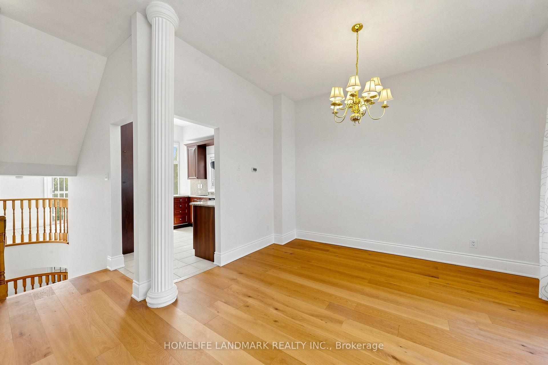 Photo 6 of 209 Redstone Road, Richmond Hill, Rouge Woods — HOMEH