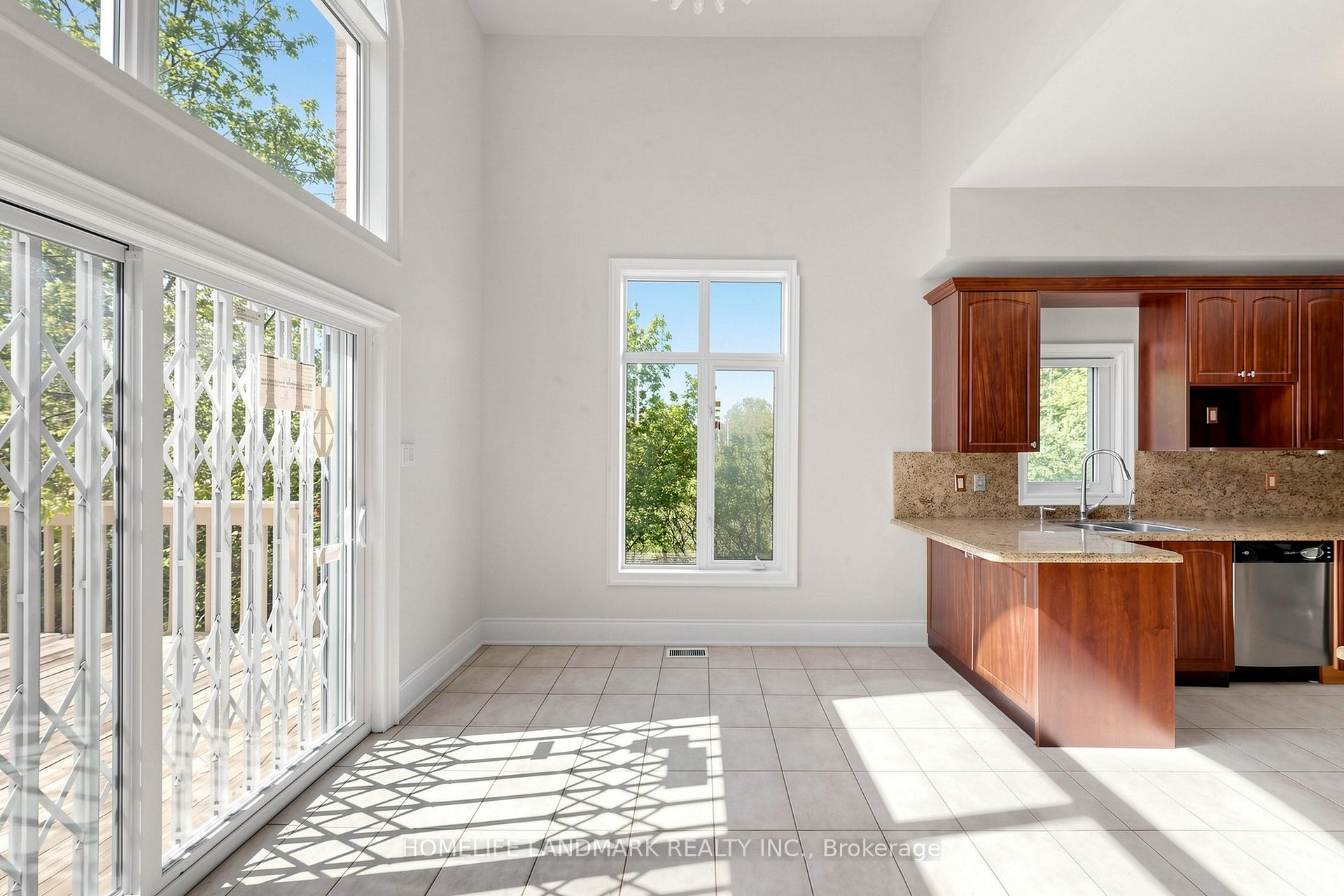Photo 13 of 209 Redstone Road, Richmond Hill, Rouge Woods — HOMEH