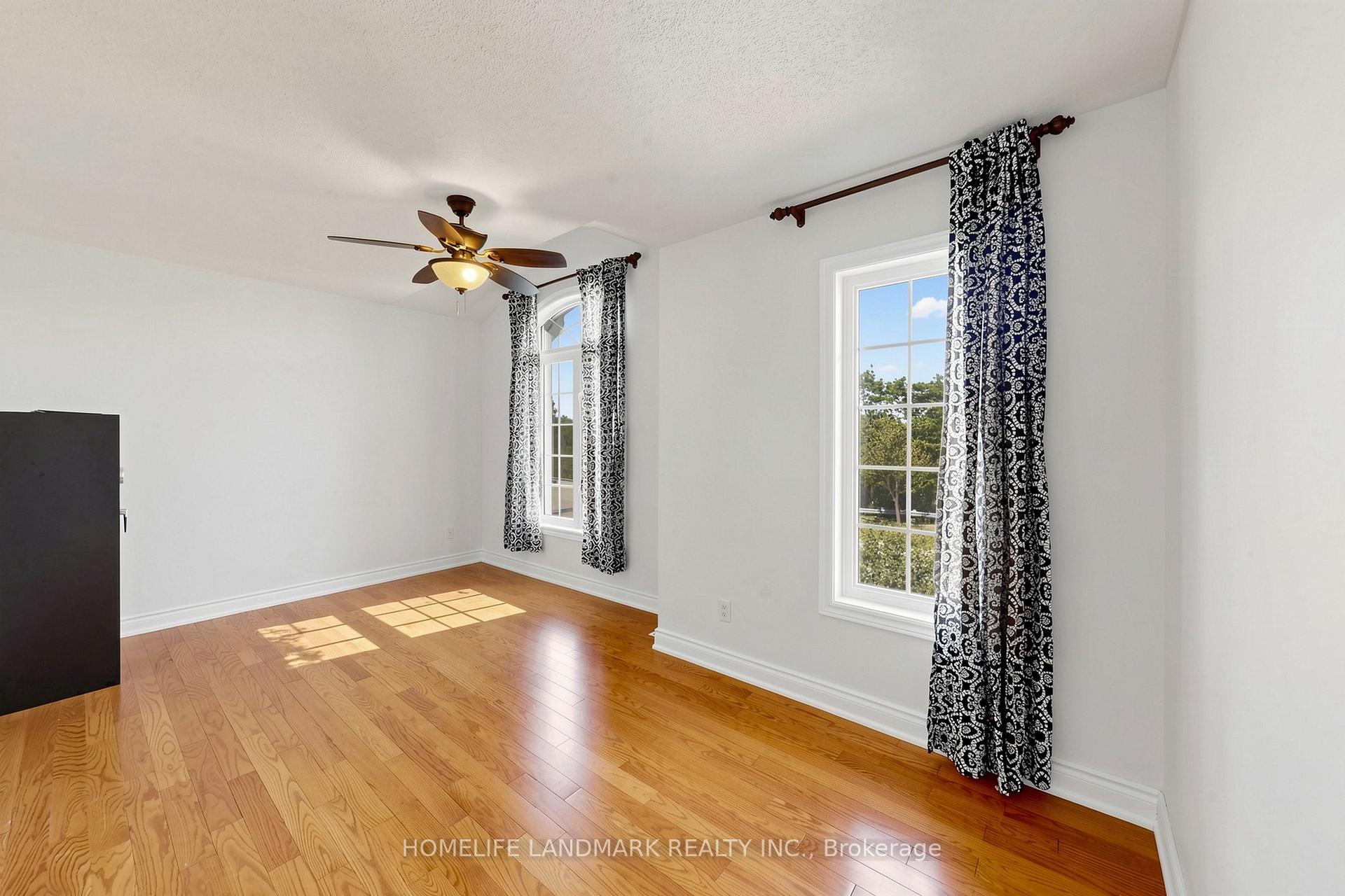 Photo 19 of 209 Redstone Road, Richmond Hill, Rouge Woods — HOMEH