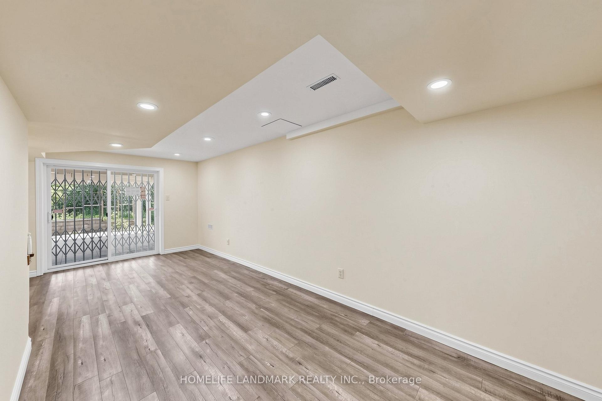 Photo 34 of 209 Redstone Road, Richmond Hill, Rouge Woods — HOMEH