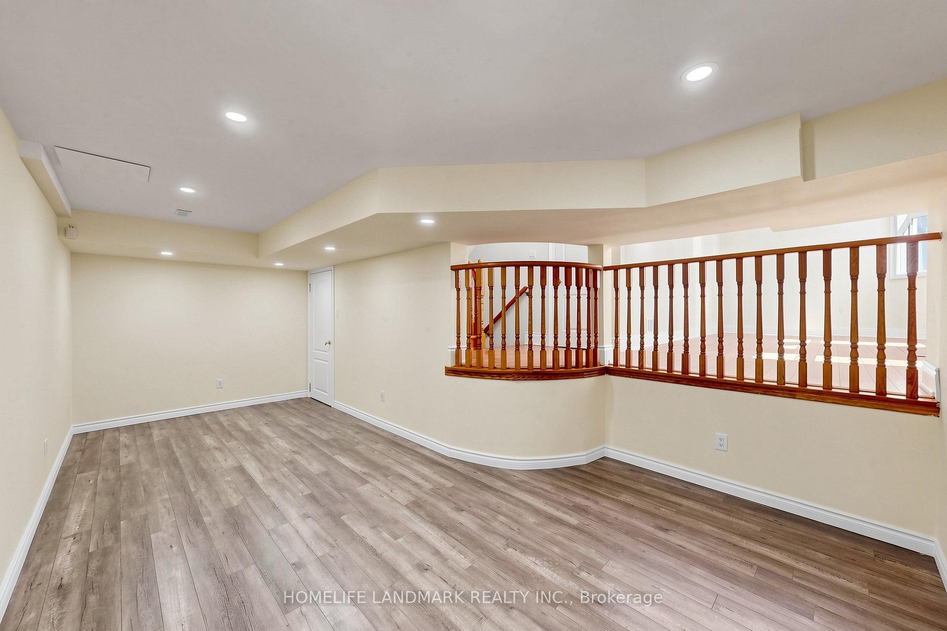 Photo 36 of 209 Redstone Road, Richmond Hill, Rouge Woods — HOMEH