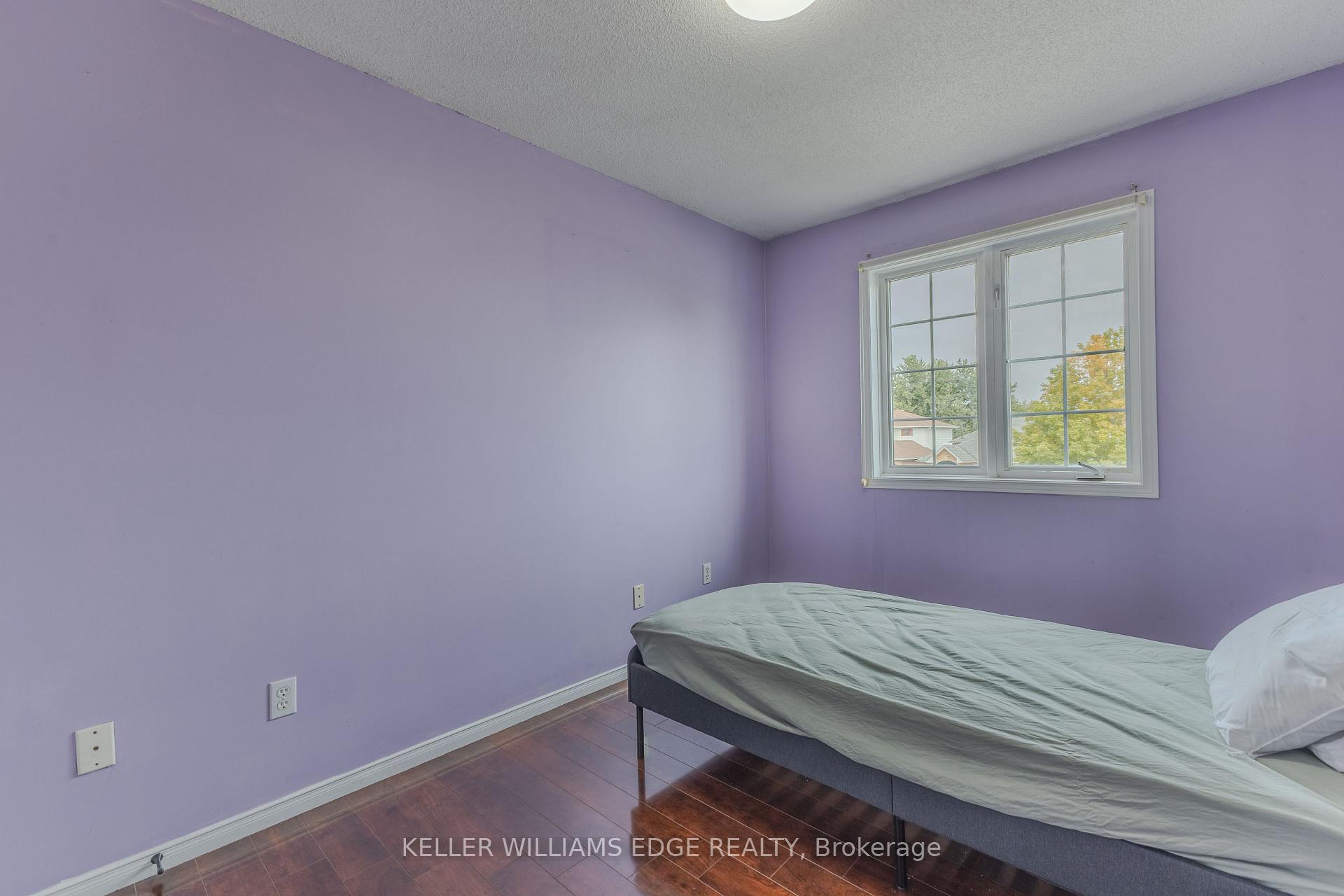 Photo 13 of Unit #32, 10 Cadham Boulevard, Hamilton, Broughton — HOMEH