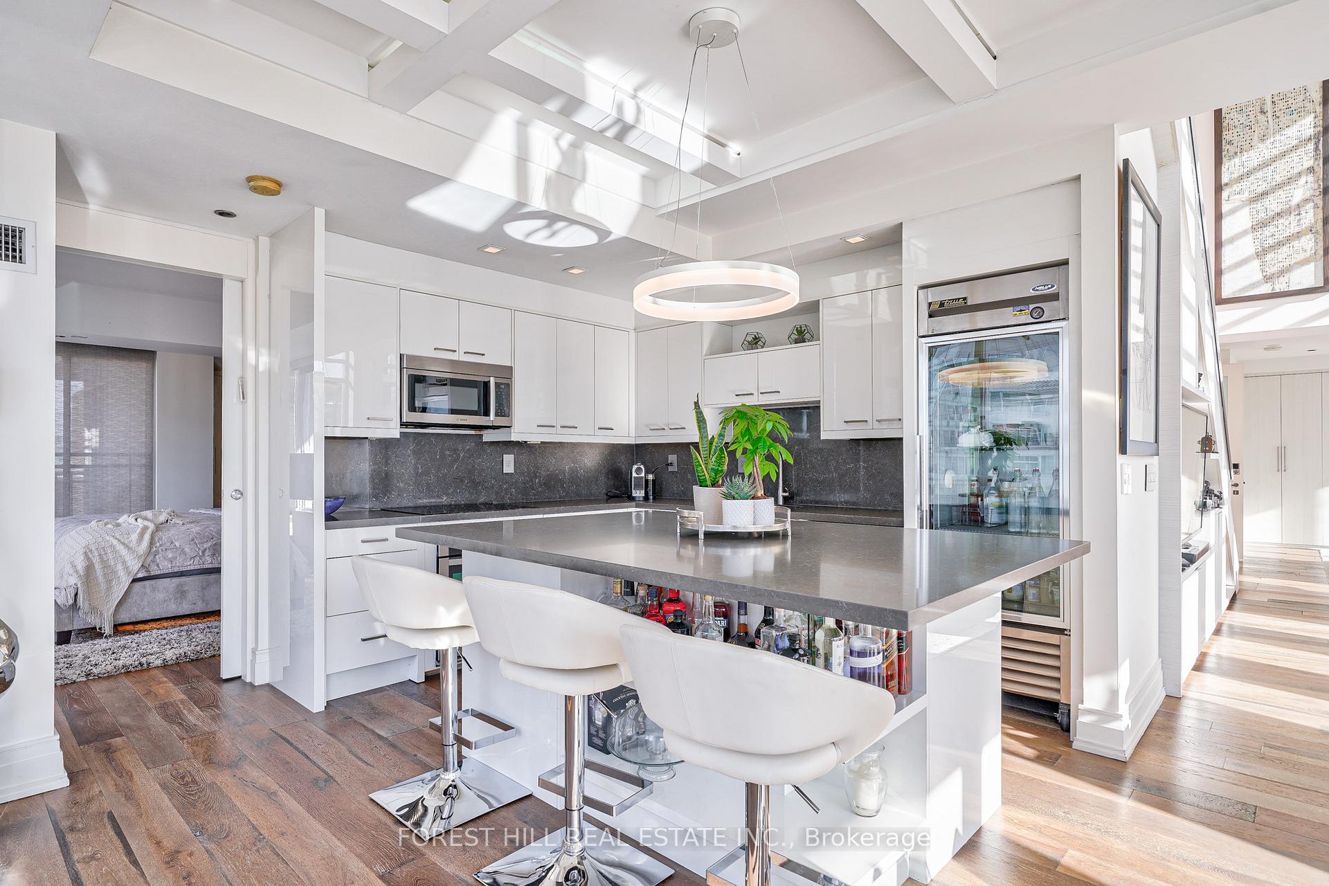 Photo 8 of Unit PH2701, 8 Colborne Street, Toronto, Church-Yonge Corridor — HOMEH