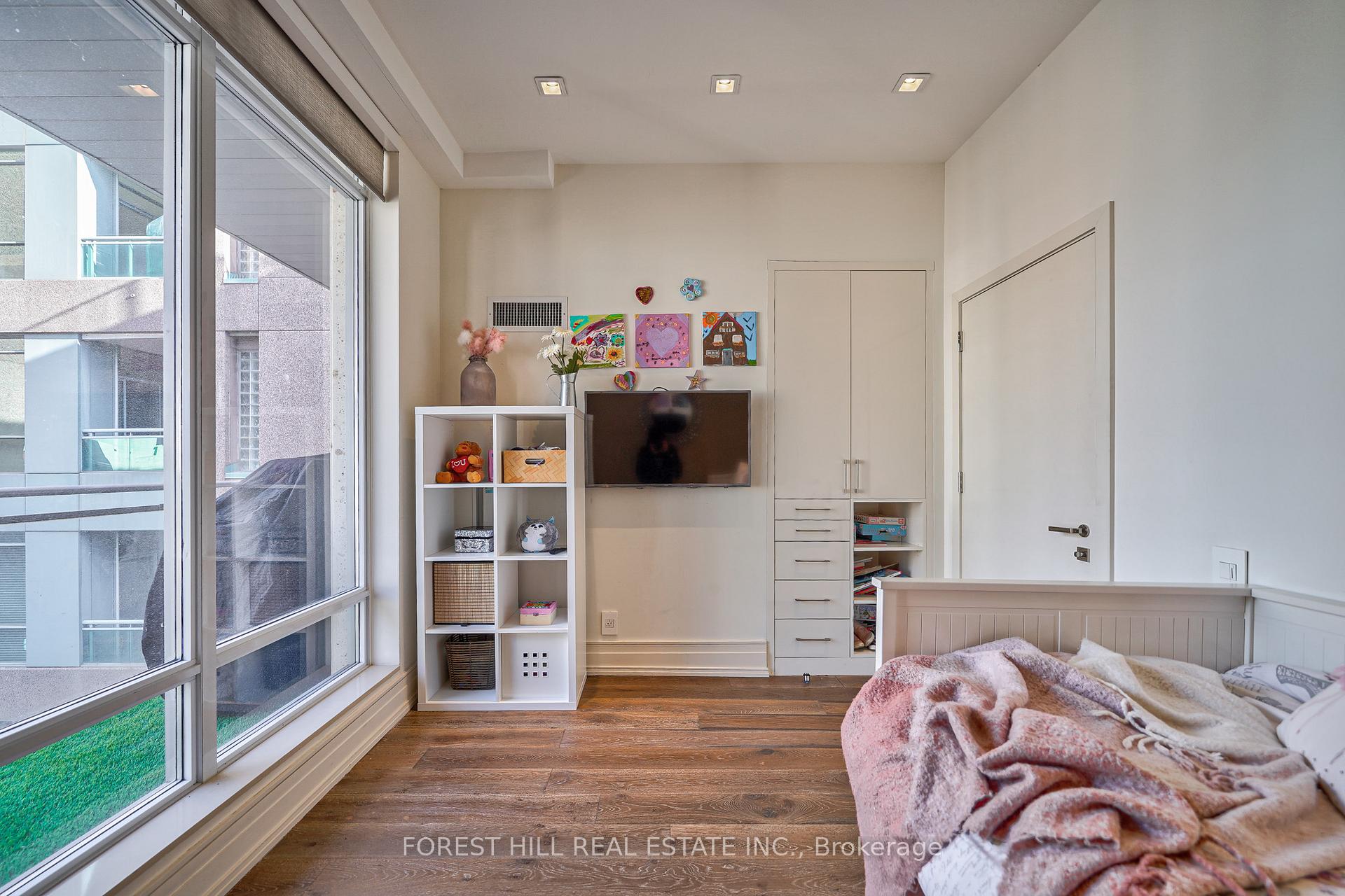 Photo 26 of Unit PH2701, 8 Colborne Street, Toronto, Church-Yonge Corridor — HOMEH
