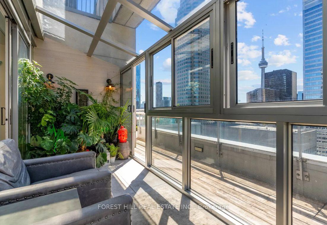 Photo 33 of Unit PH2701, 8 Colborne Street, Toronto, Church-Yonge Corridor — HOMEH