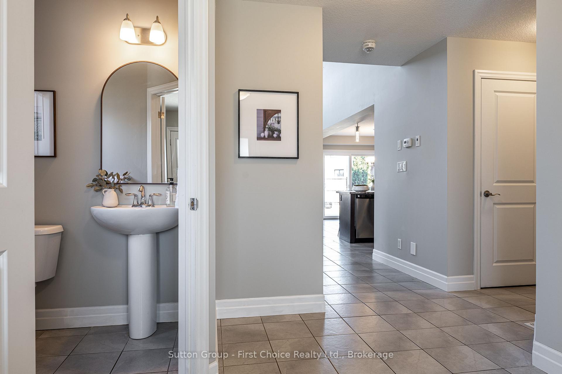 Photo 7 of 59 Bradshaw Drive, Stratford — HOMEH