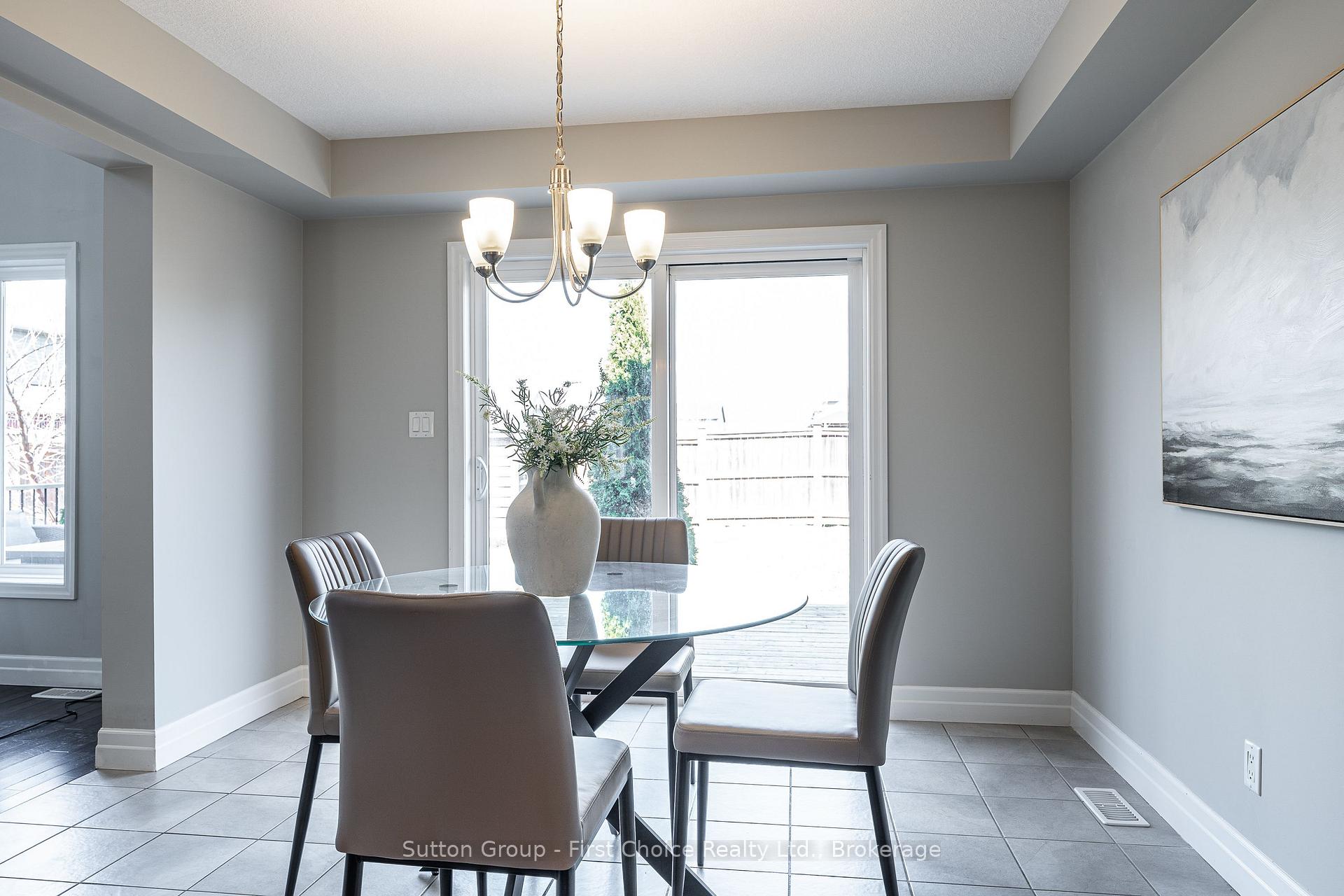 Photo 15 of 59 Bradshaw Drive, Stratford — HOMEH