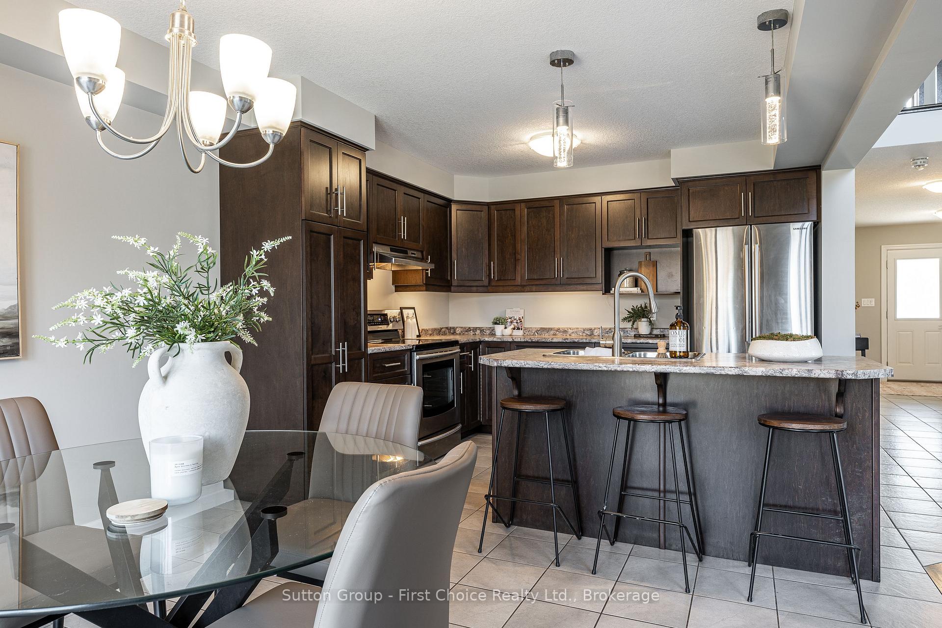 Photo 17 of 59 Bradshaw Drive, Stratford — HOMEH