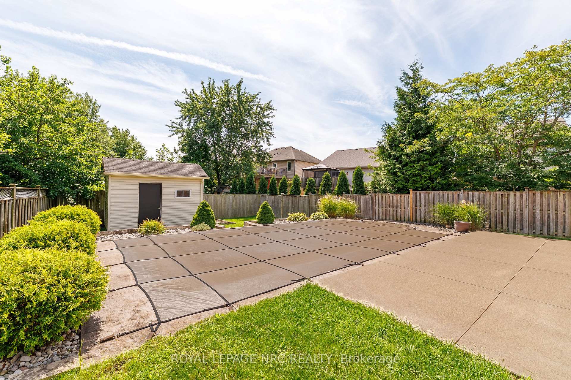 Photo 12 of 8532 Heikoop Crescent, Niagara Falls, Forestview — HOMEH