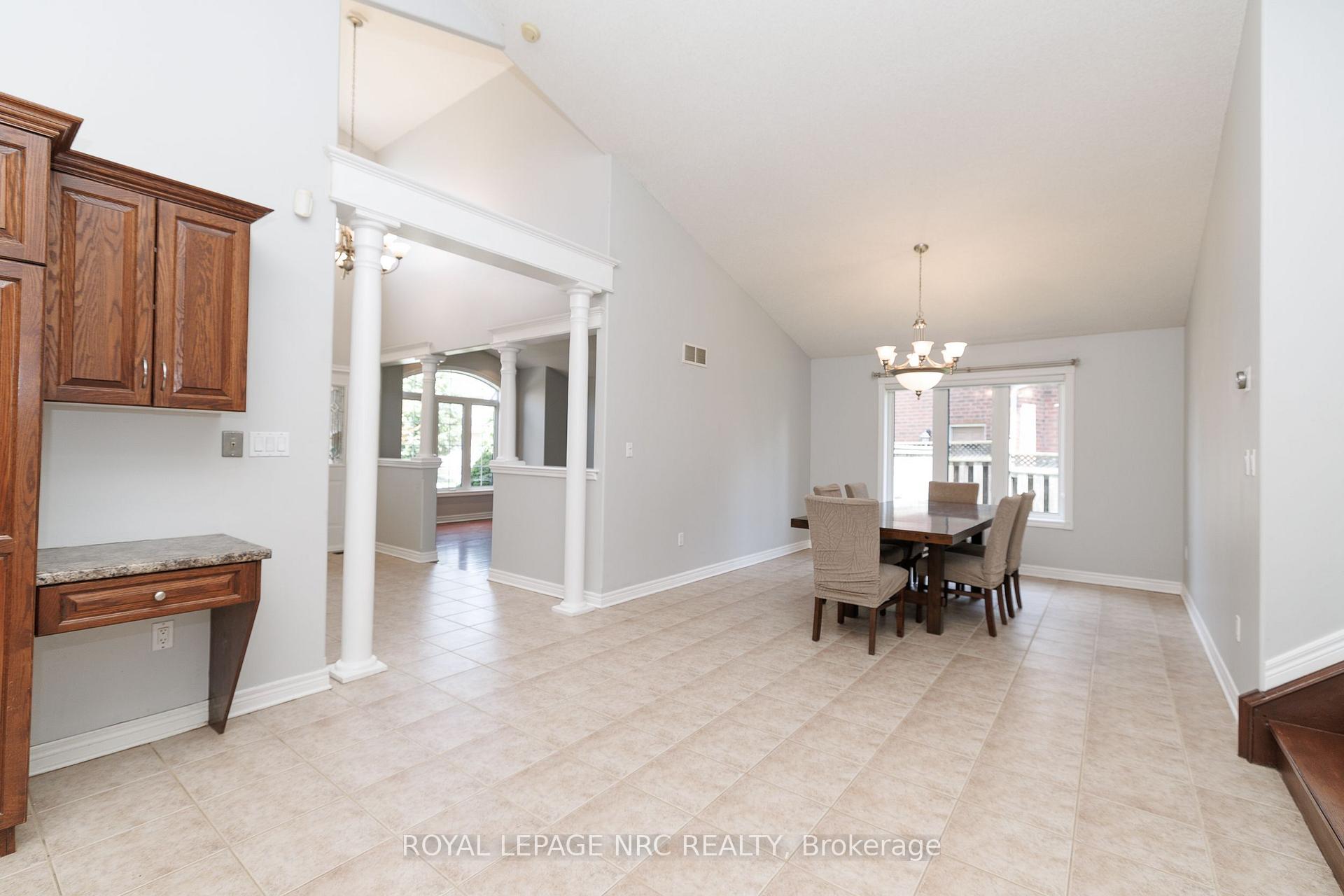 Photo 25 of 8532 Heikoop Crescent, Niagara Falls, Forestview — HOMEH