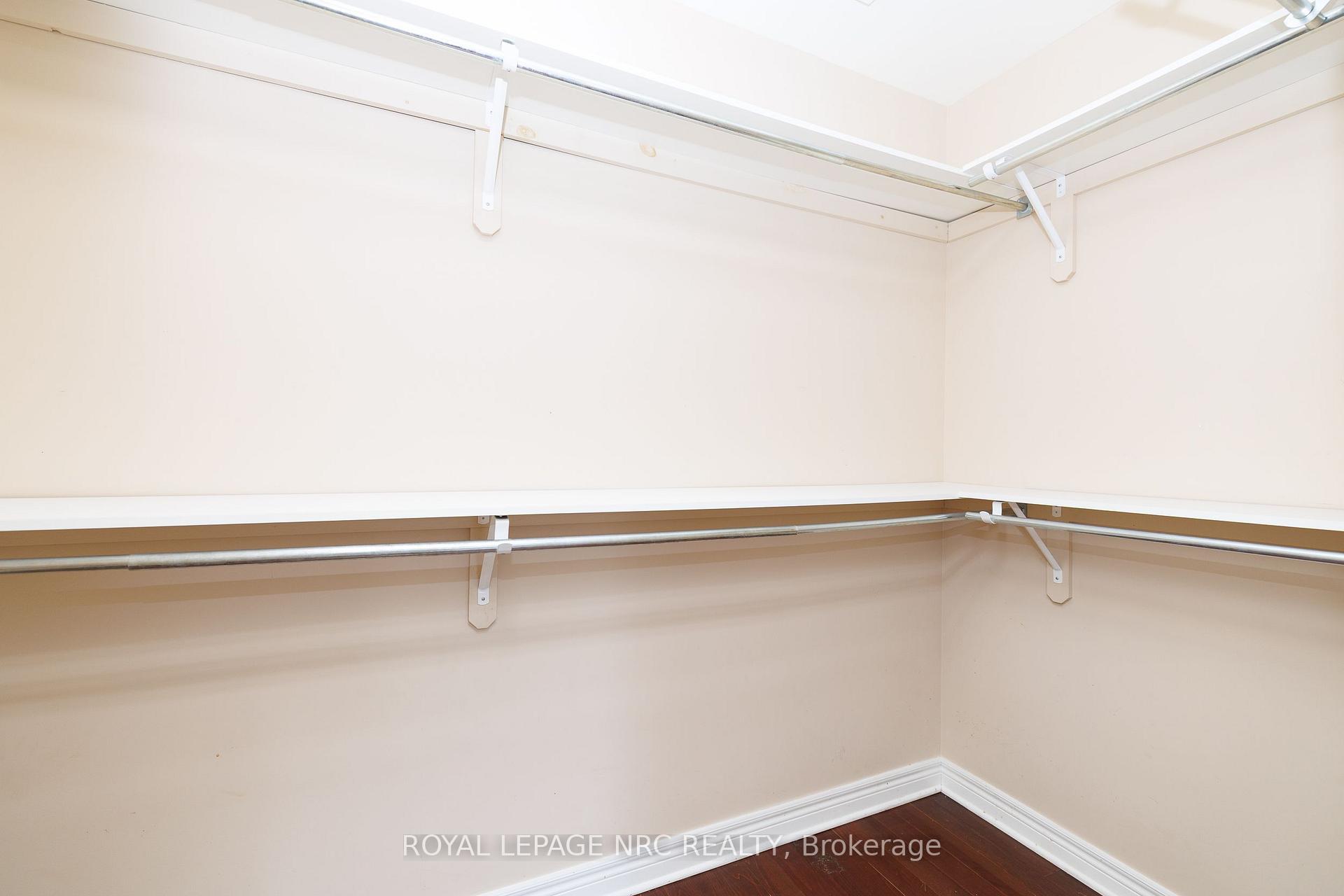 Photo 33 of 8532 Heikoop Crescent, Niagara Falls, Forestview — HOMEH