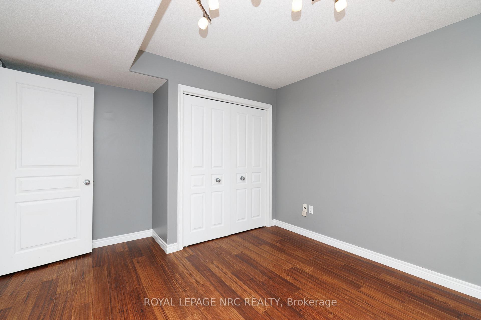 Photo 38 of 8532 Heikoop Crescent, Niagara Falls, Forestview — HOMEH