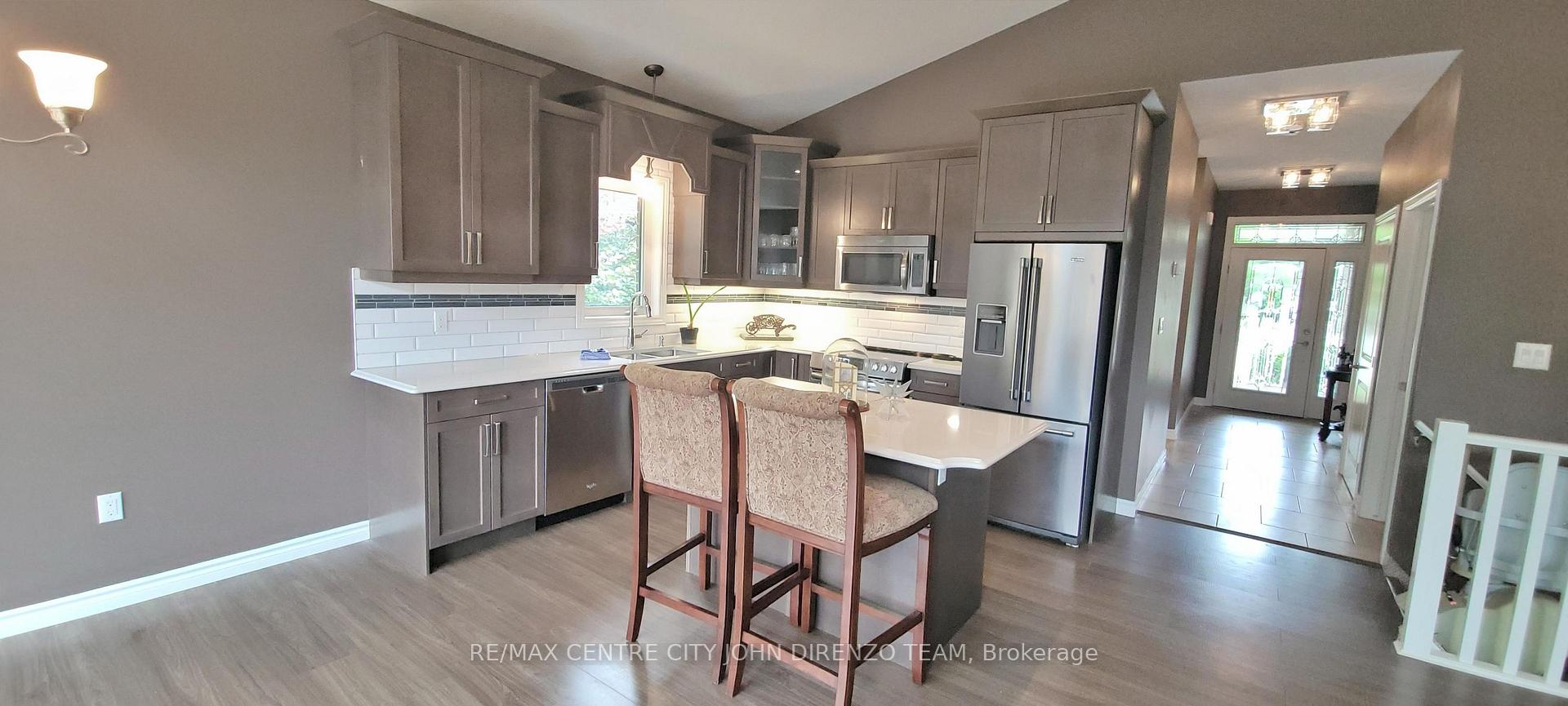 Photo 15 of Unit 11, 1 Vineden Drive, Central Elgin, Lynhurst — HOMEH