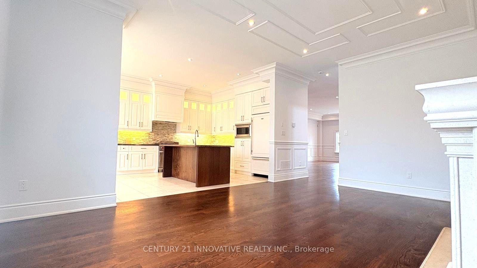 Photo 24 of 111 Royal Palm Drive, Vaughan, Crestwood-Springfarm-Yorkhill — HOMEH