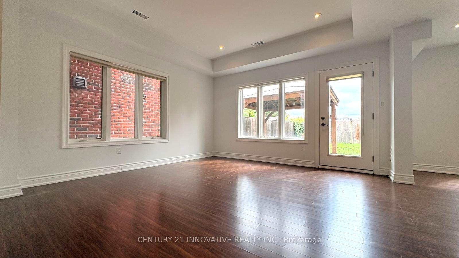 Photo 82 of 111 Royal Palm Drive, Vaughan, Crestwood-Springfarm-Yorkhill — HOMEH
