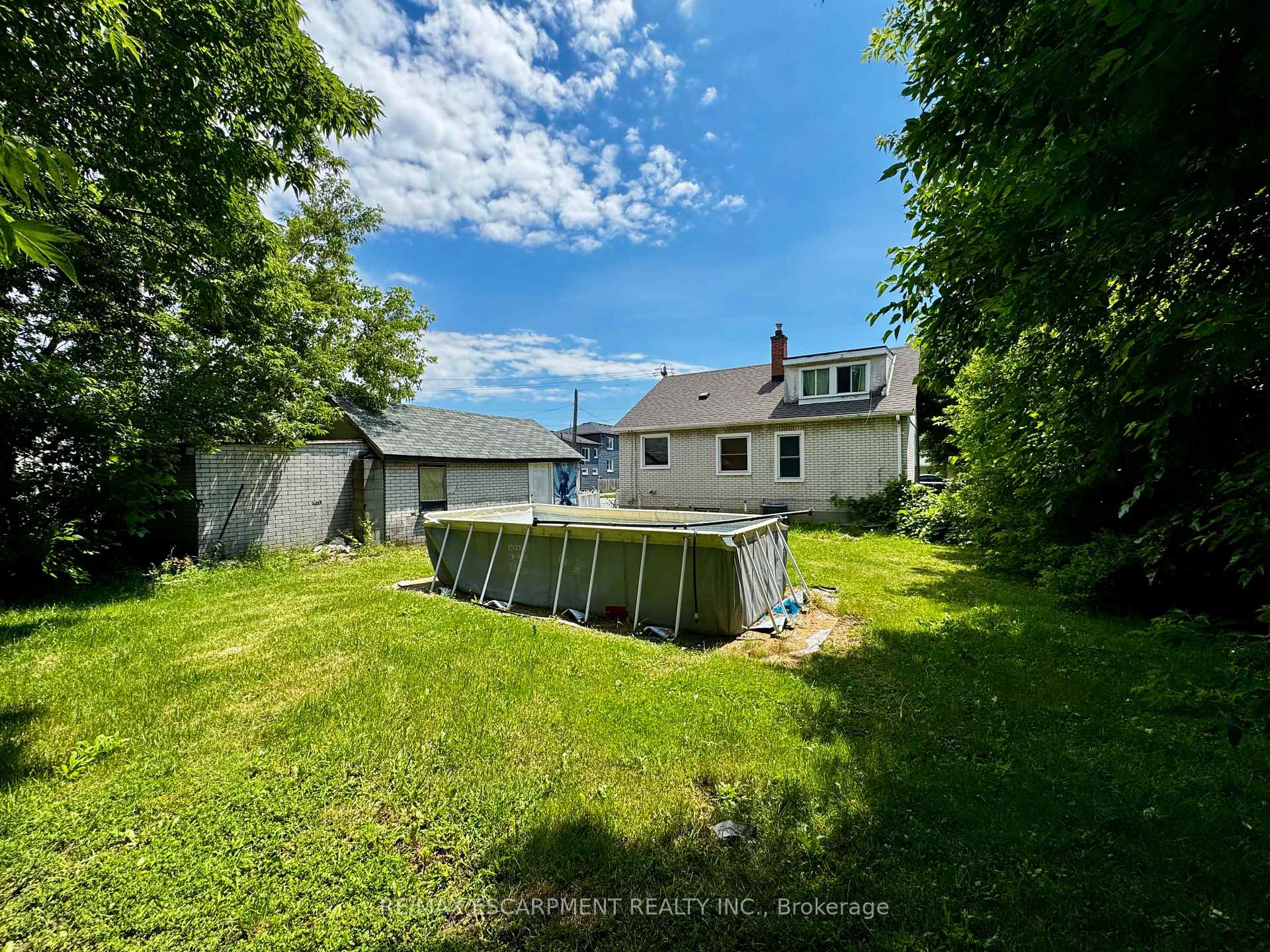 Photo 14 of 89 Lincoln Avenue, St. Catharines, Oakdale — HOMEH