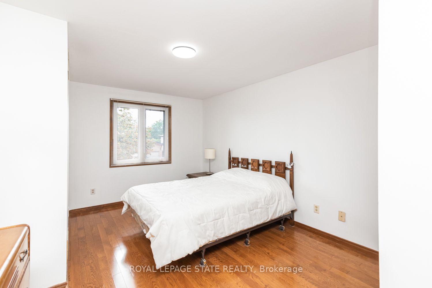 Photo 21 of 311 Hemlock Avenue, Hamilton, Stoney Creek — HOMEH