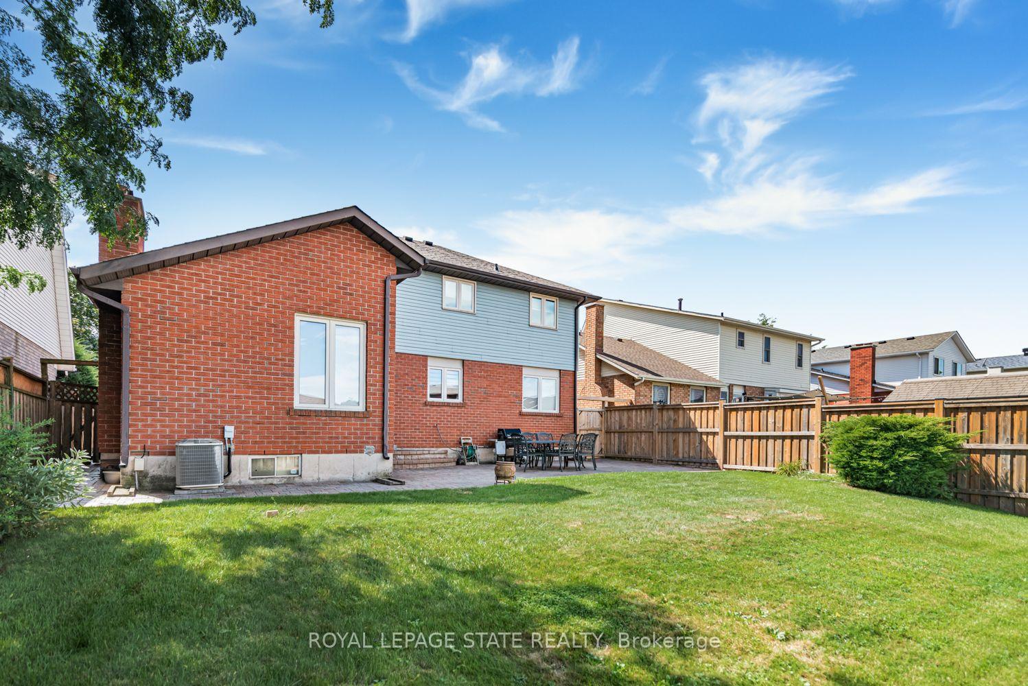 Photo 40 of 311 Hemlock Avenue, Hamilton, Stoney Creek — HOMEH