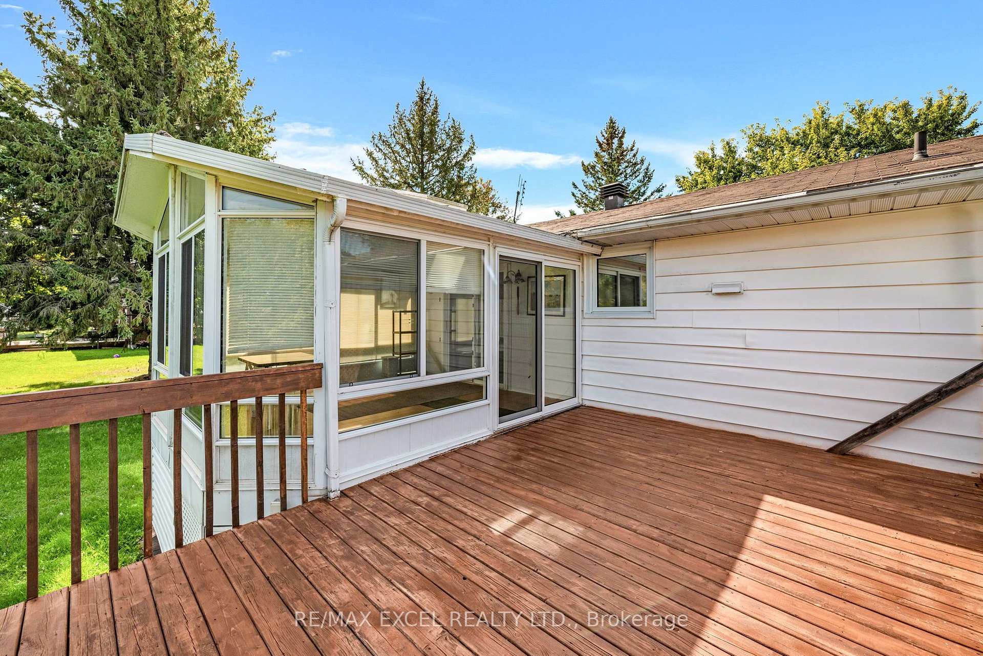 Photo 48 of 46 Queen Street, North Stormont, North Stormont (Finch) Twp — HOMEH