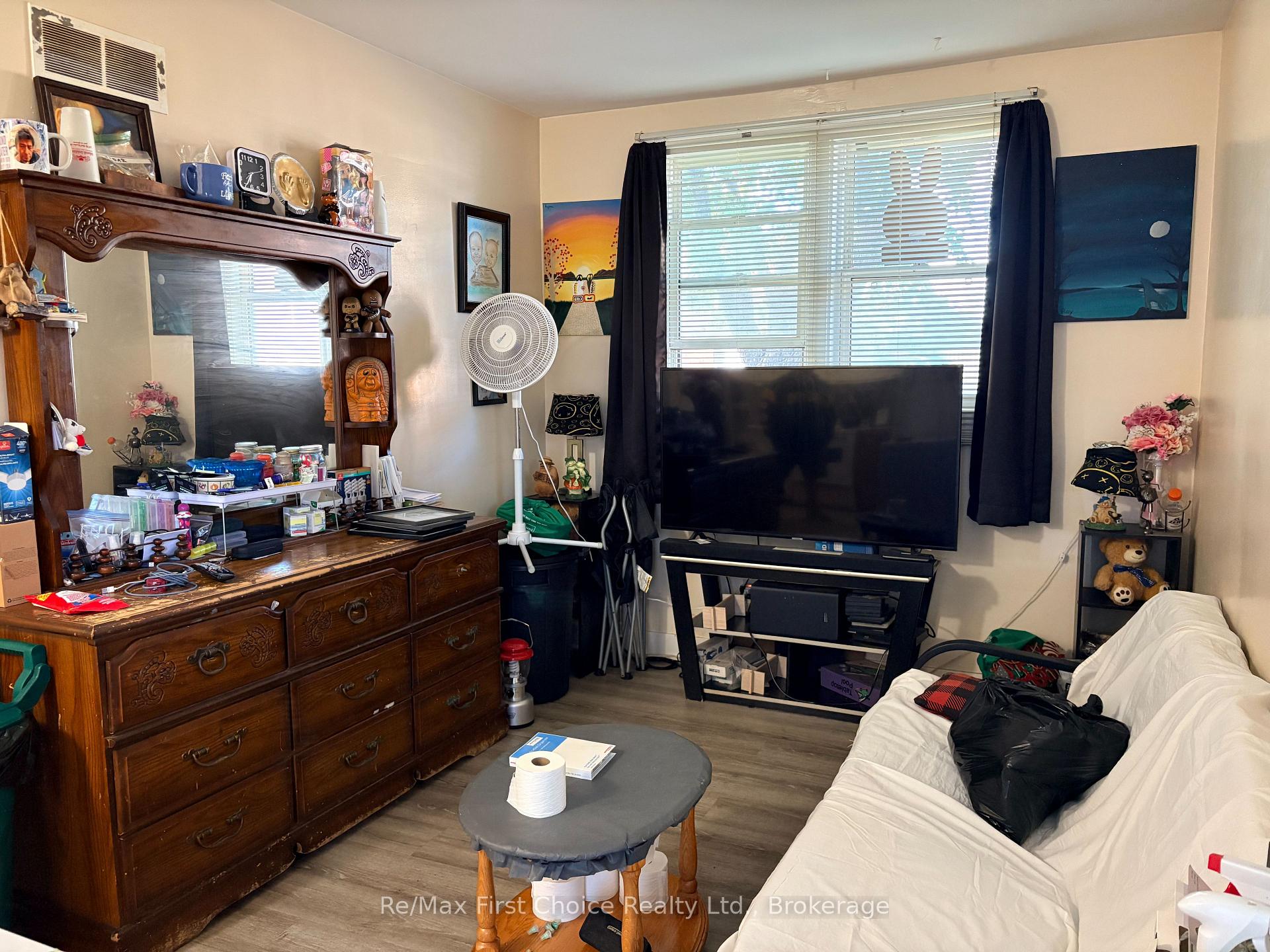Photo 6 of 1212 Walsh Street E, Thunder Bay, Westfort — HOMEH