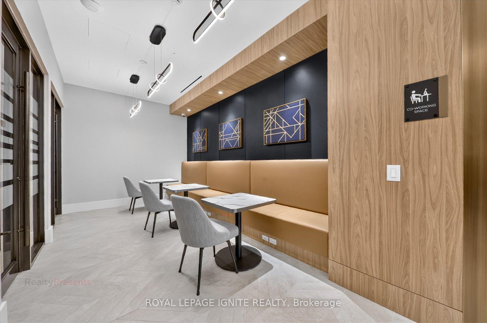 Photo 16 of Unit 810A, 5 Meadowvale Road, Vaughan, Vaughan Corporate Centre — HOMEH