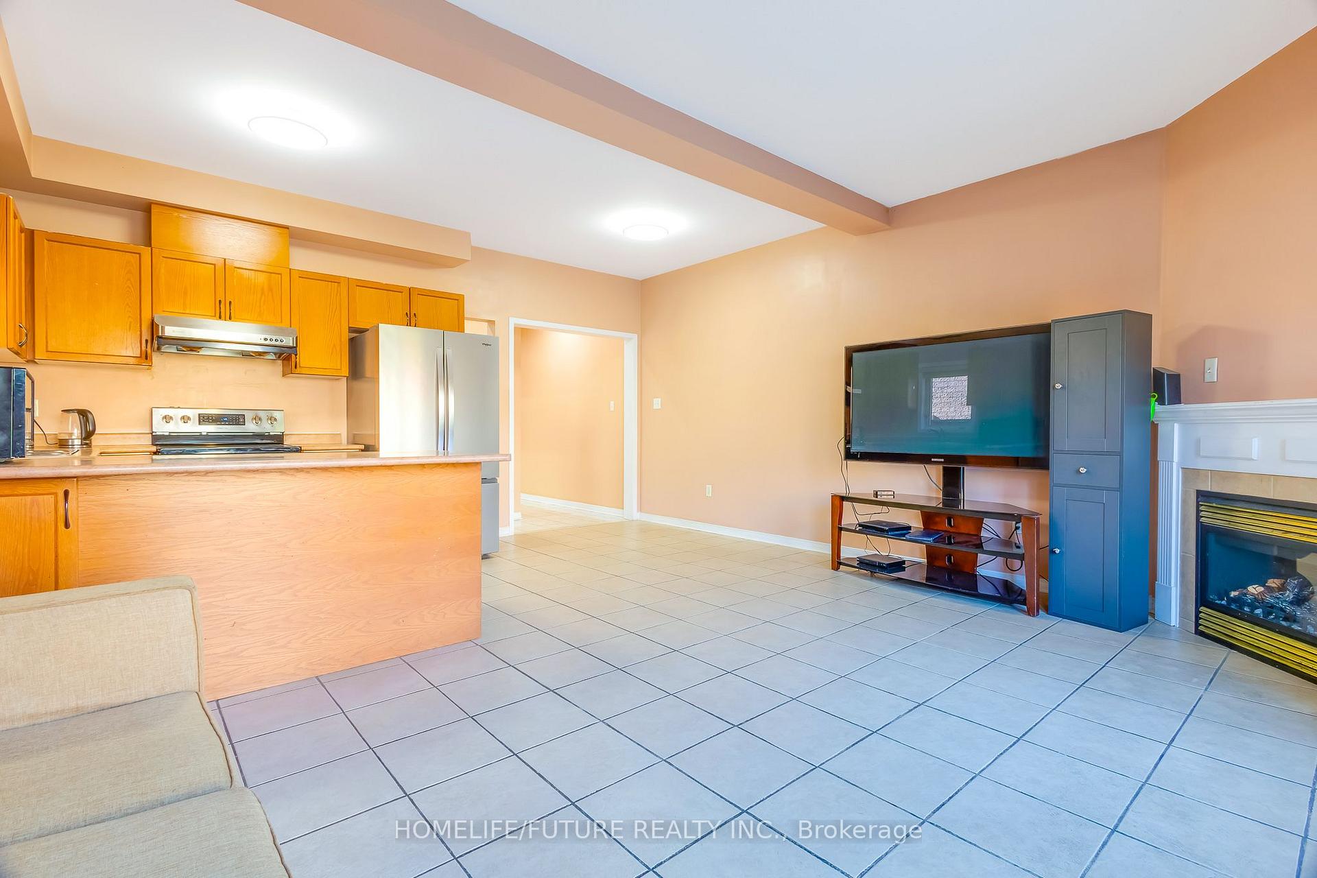 Photo 15 of 84 Jack Monkman Crescent, Markham, Cedarwood — HOMEH