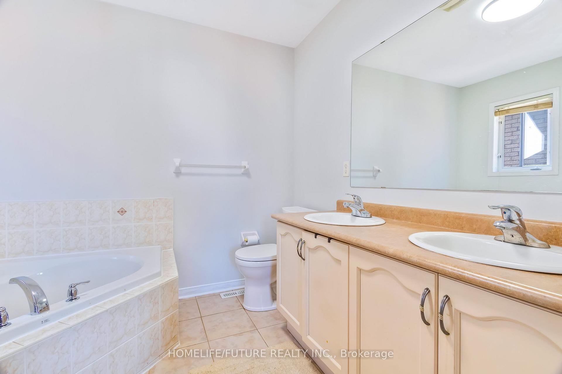 Photo 24 of 84 Jack Monkman Crescent, Markham, Cedarwood — HOMEH