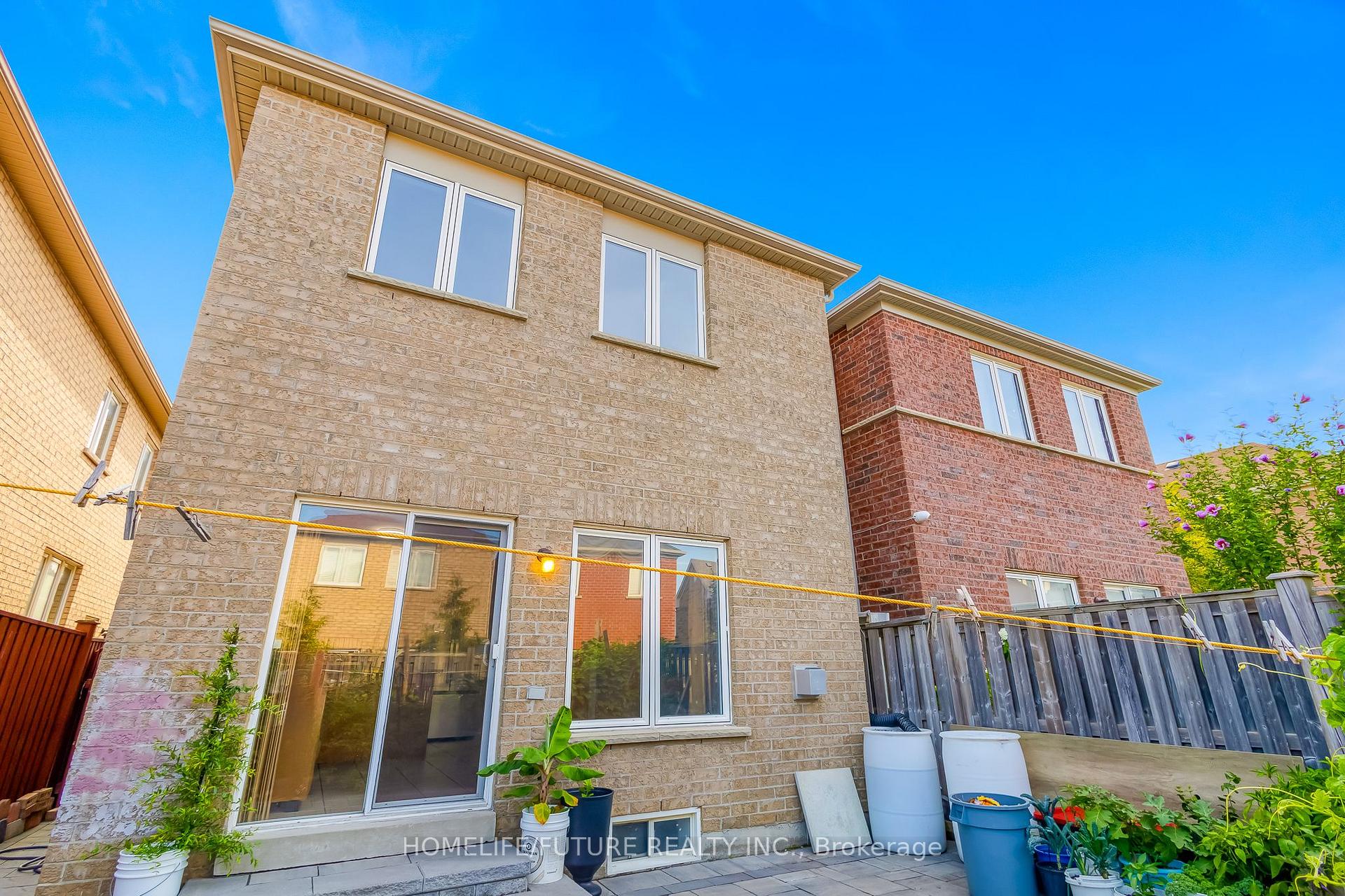 Photo 48 of 84 Jack Monkman Crescent, Markham, Cedarwood — HOMEH