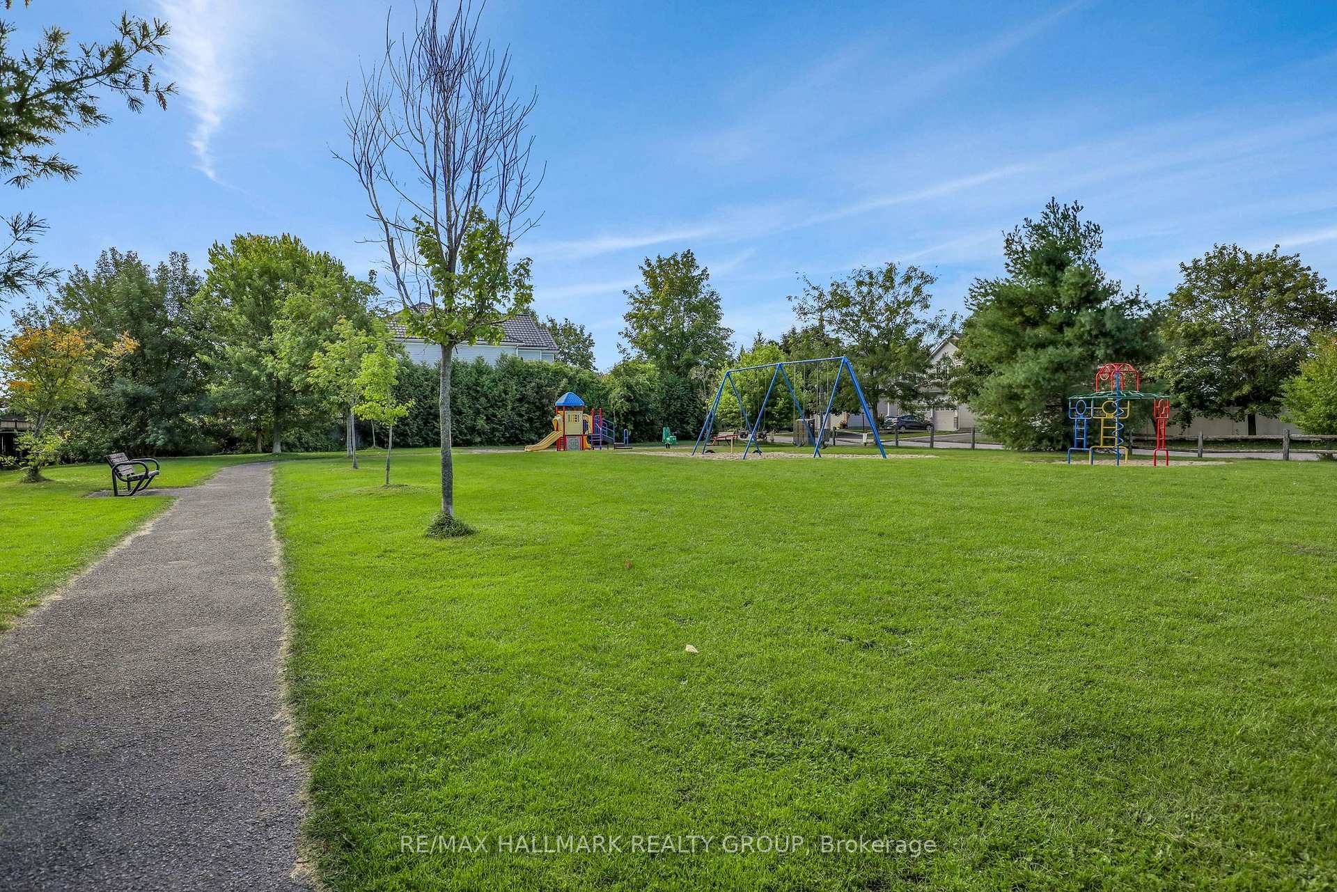 Photo 35 of 56 Golflinks Drive, Ottawa, Barrhaven - Stonebridge — HOMEH
