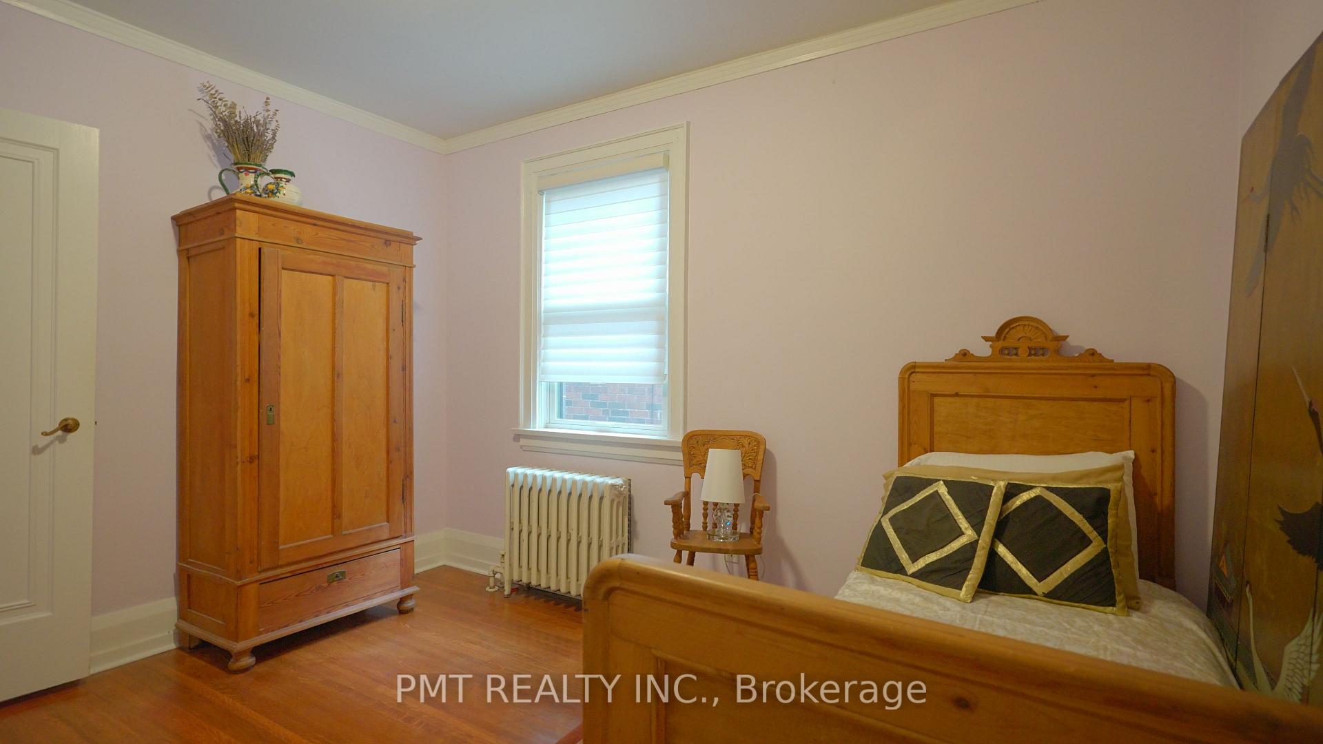 Photo 14 of Unit Main, 2 Larkin Avenue, Toronto, High Park-Swansea — HOMEH