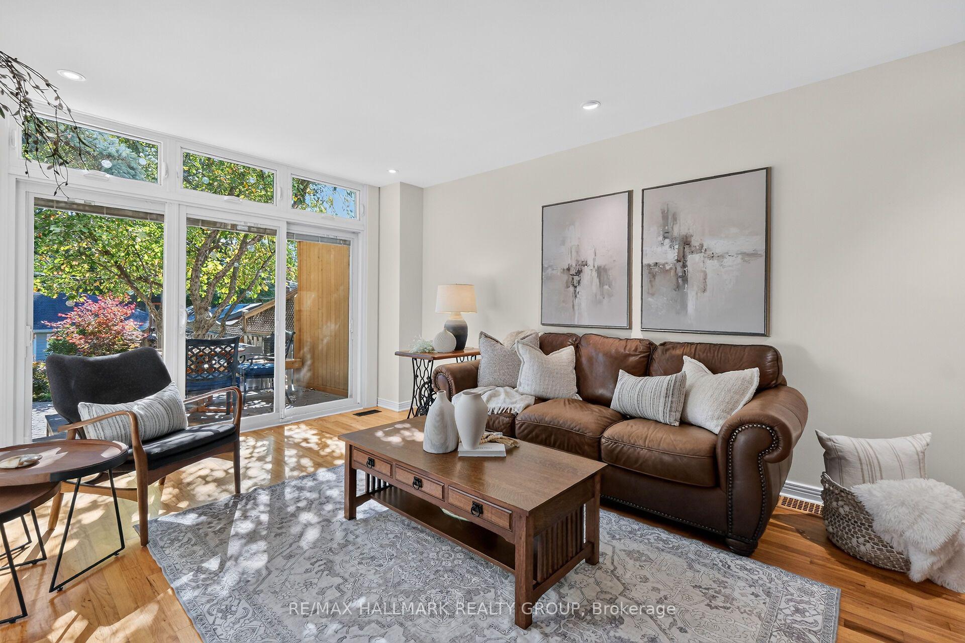 Photo 8 of 151 Crichton Street, Ottawa, New Edinburgh — HOMEH