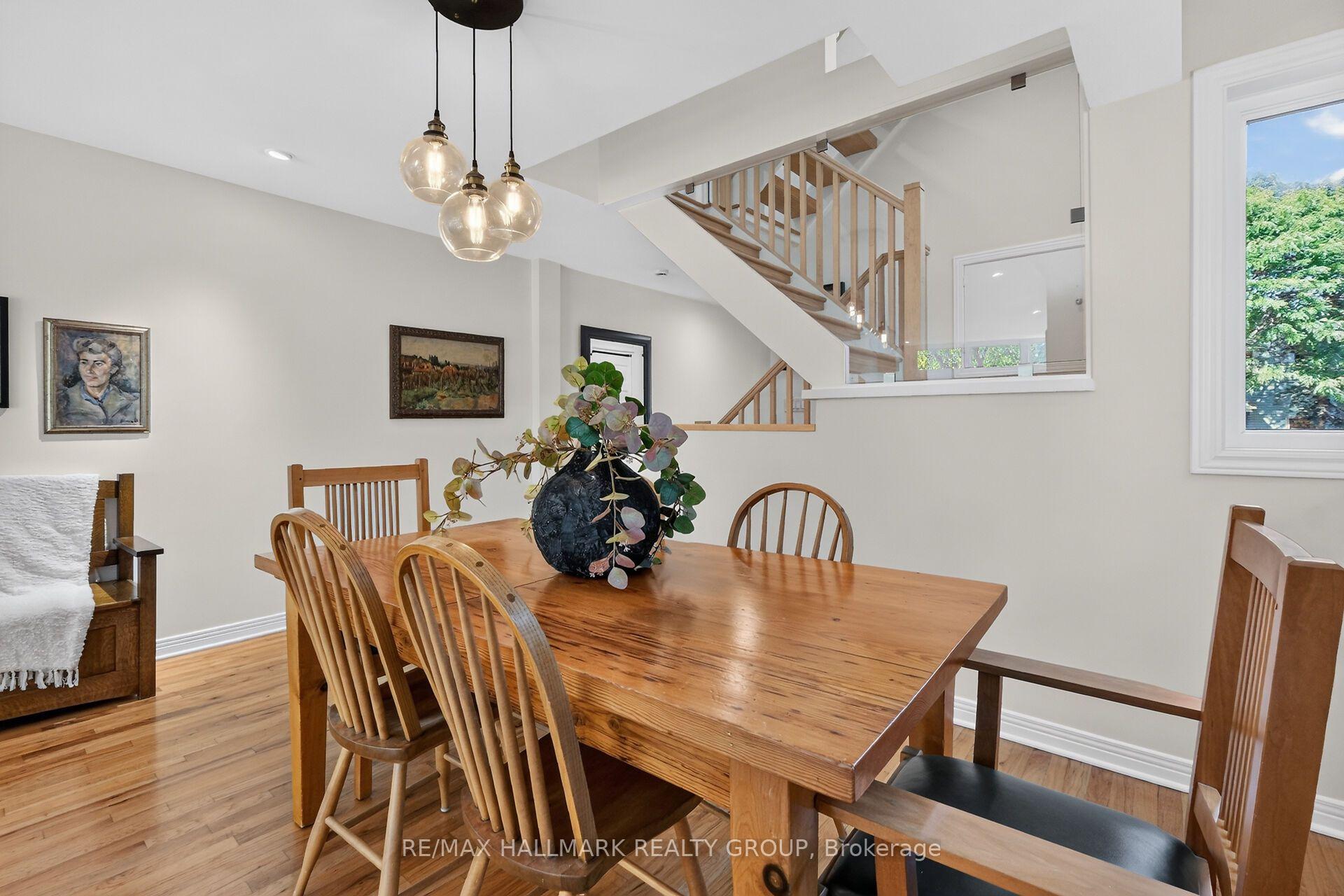 Photo 12 of 151 Crichton Street, Ottawa, New Edinburgh — HOMEH