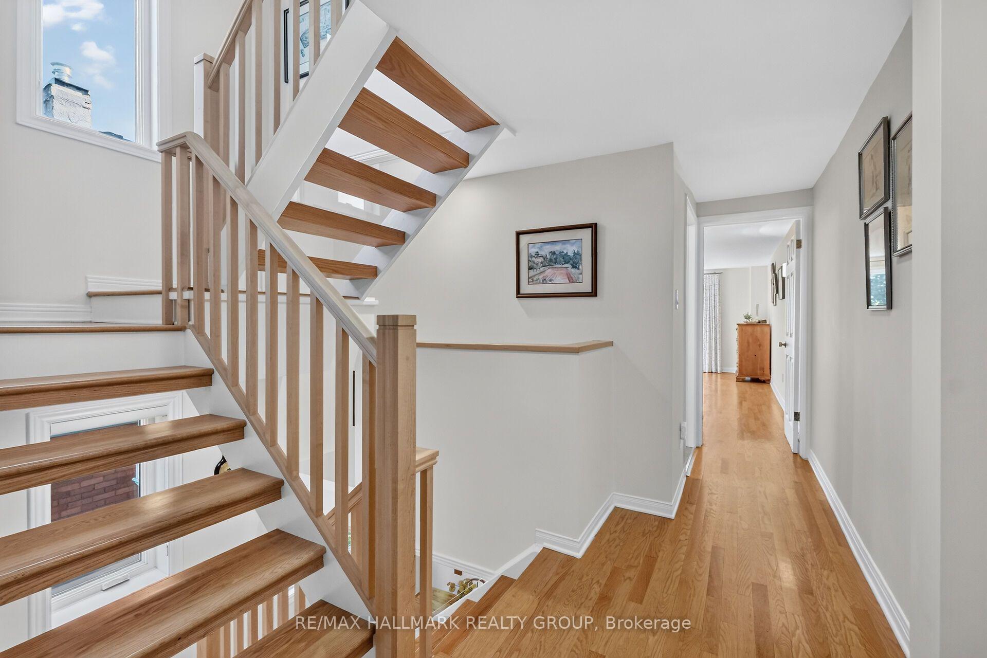 Photo 18 of 151 Crichton Street, Ottawa, New Edinburgh — HOMEH