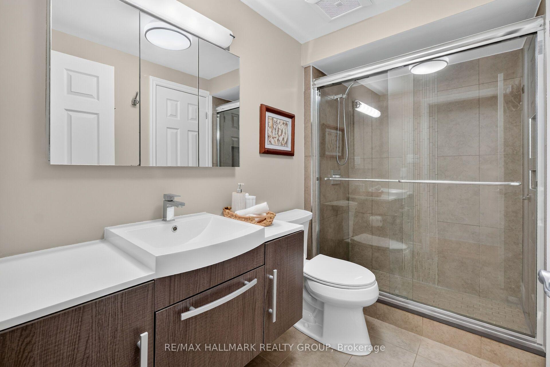 Photo 22 of 151 Crichton Street, Ottawa, New Edinburgh — HOMEH