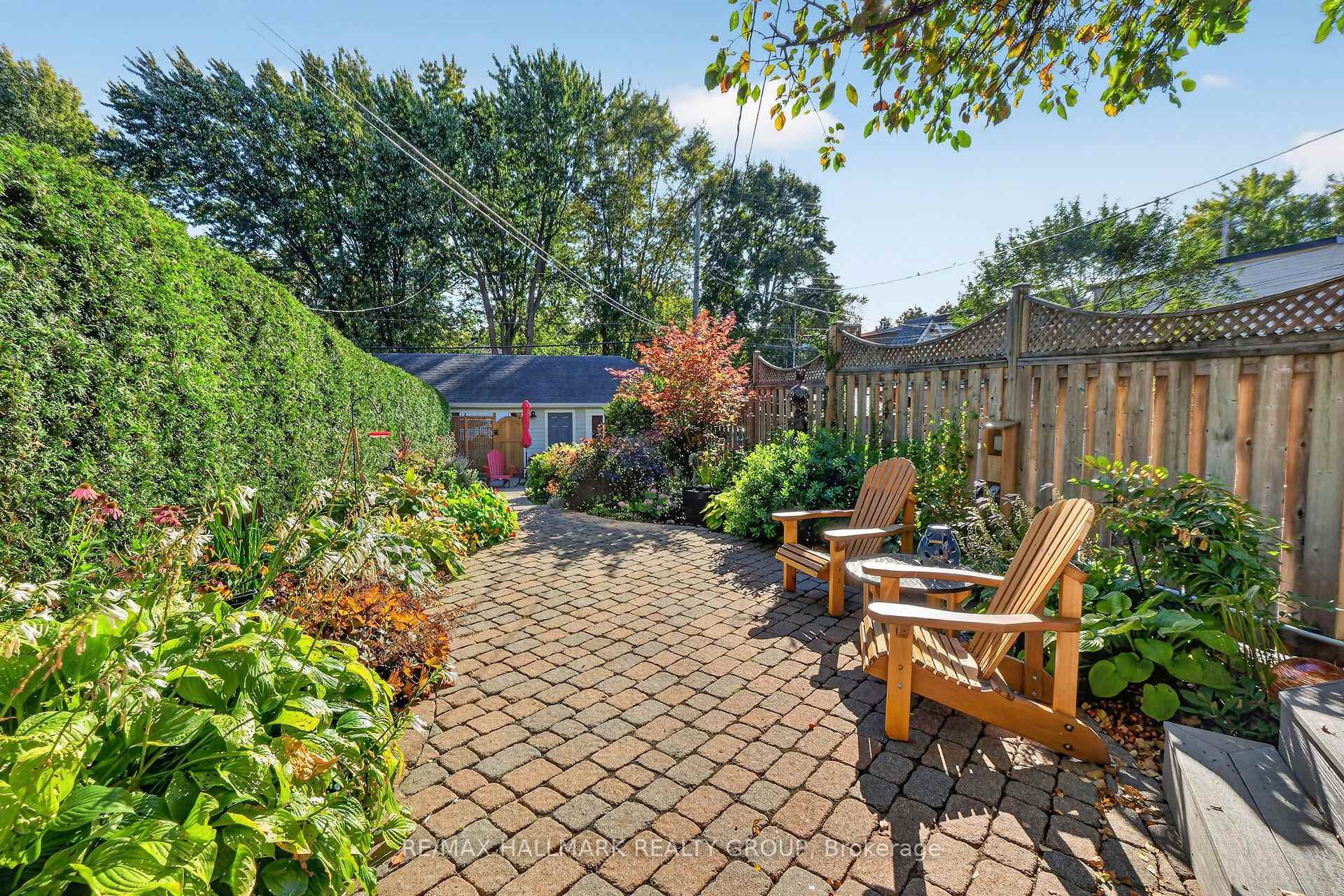 Photo 35 of 151 Crichton Street, Ottawa, New Edinburgh — HOMEH