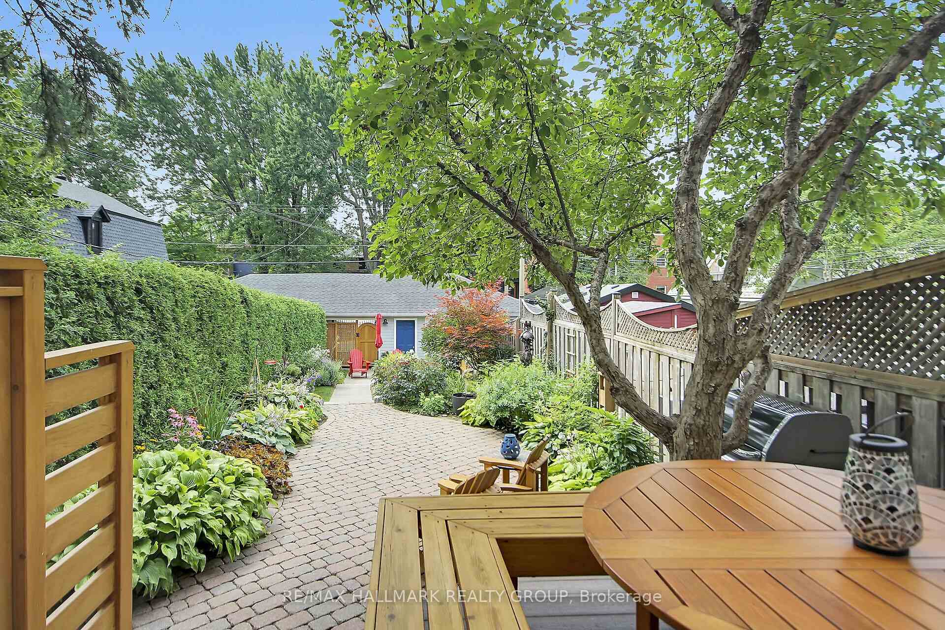 Photo 39 of 151 Crichton Street, Ottawa, New Edinburgh — HOMEH