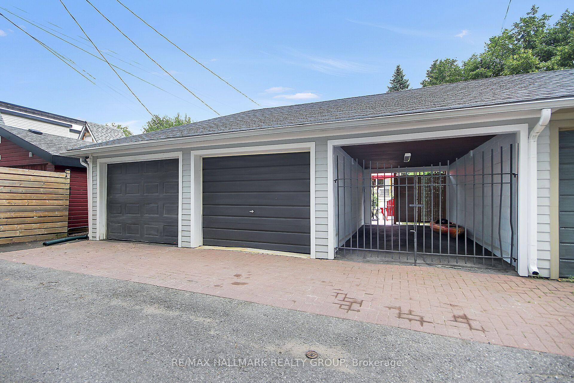 Photo 44 of 151 Crichton Street, Ottawa, New Edinburgh — HOMEH