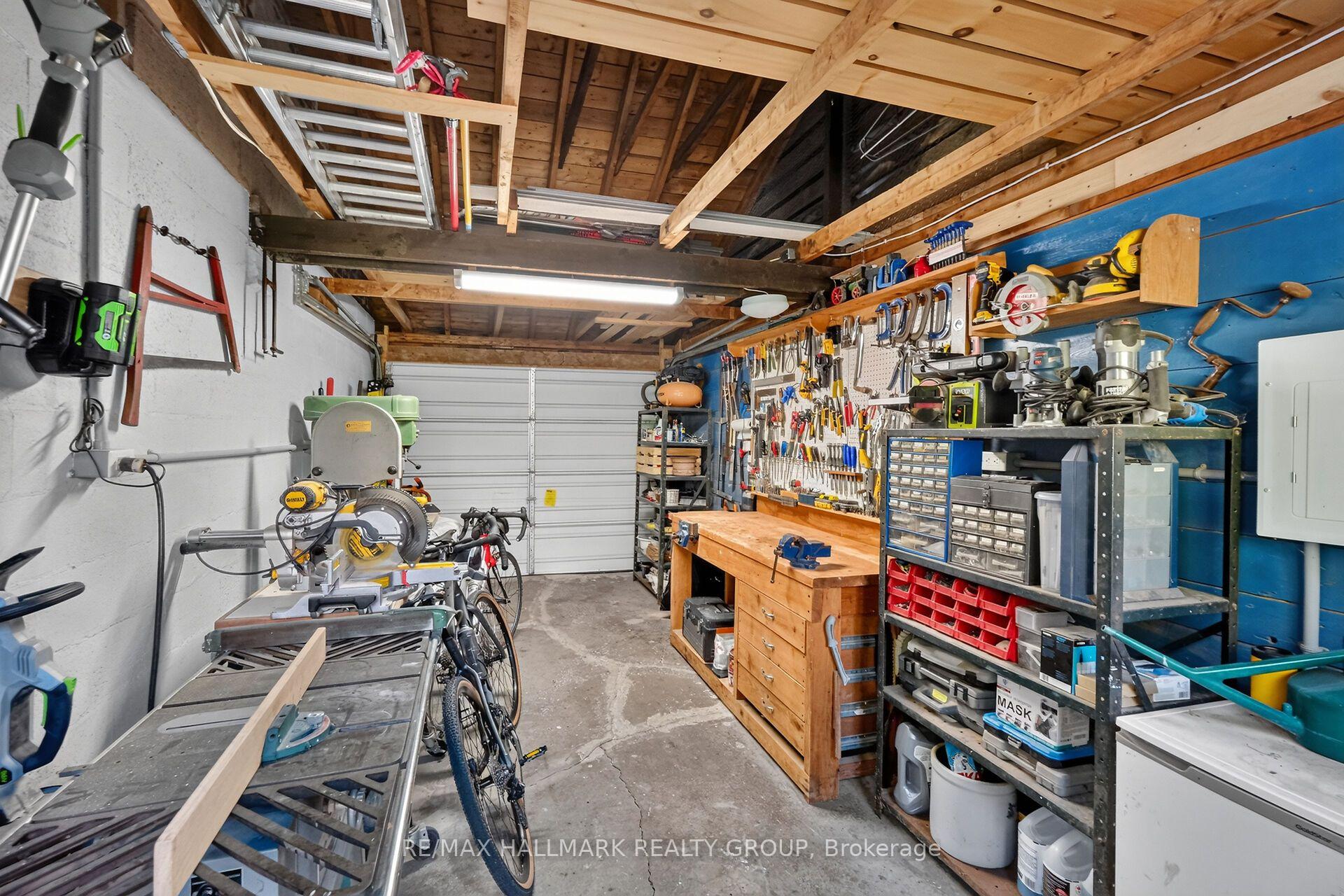 Photo 45 of 151 Crichton Street, Ottawa, New Edinburgh — HOMEH