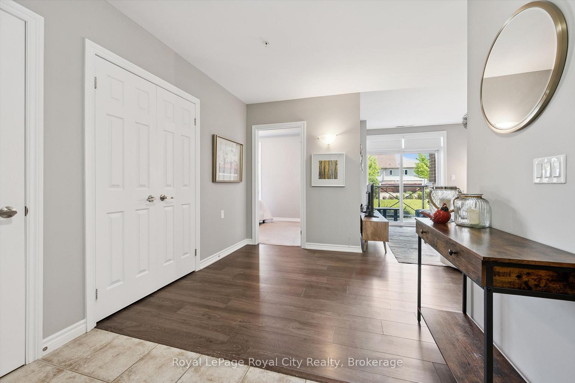 Photo 5 of Unit 113, 2 Colonial Drive, Guelph, Pineridge/Westminster Woods — HOMEH