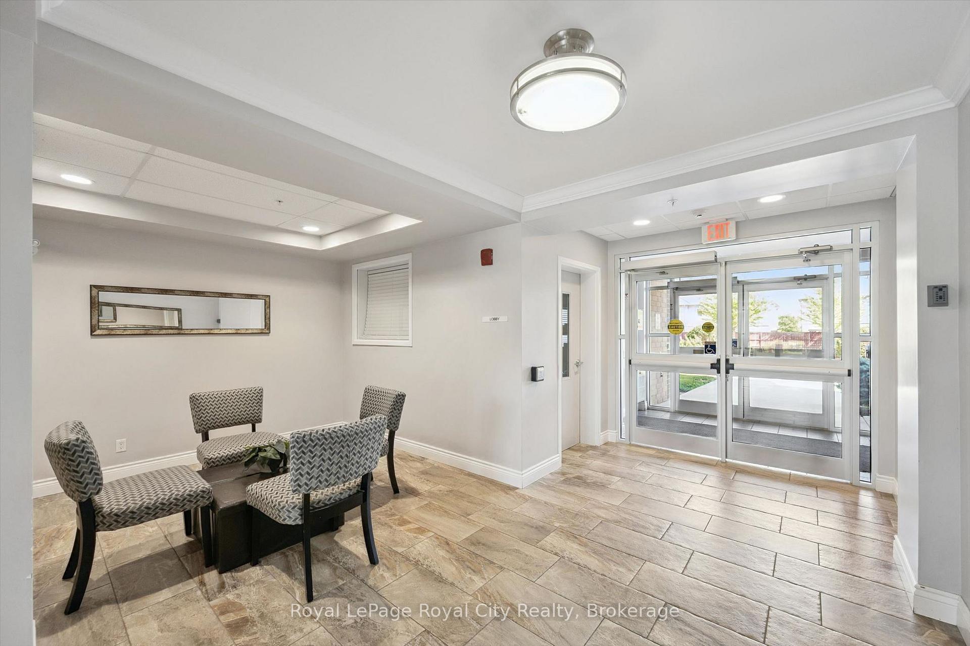 Photo 30 of Unit 113, 2 Colonial Drive, Guelph, Pineridge/Westminster Woods — HOMEH