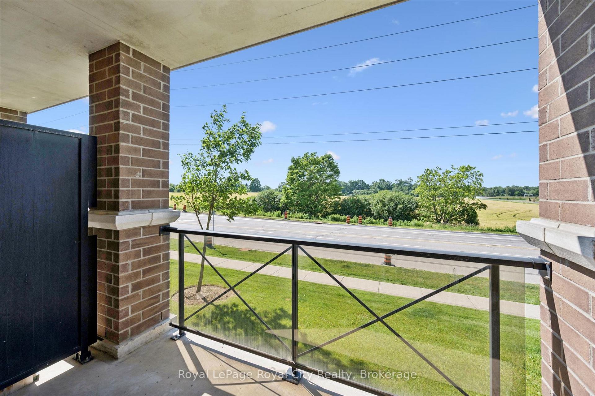 Photo 35 of Unit 113, 2 Colonial Drive, Guelph, Pineridge/Westminster Woods — HOMEH