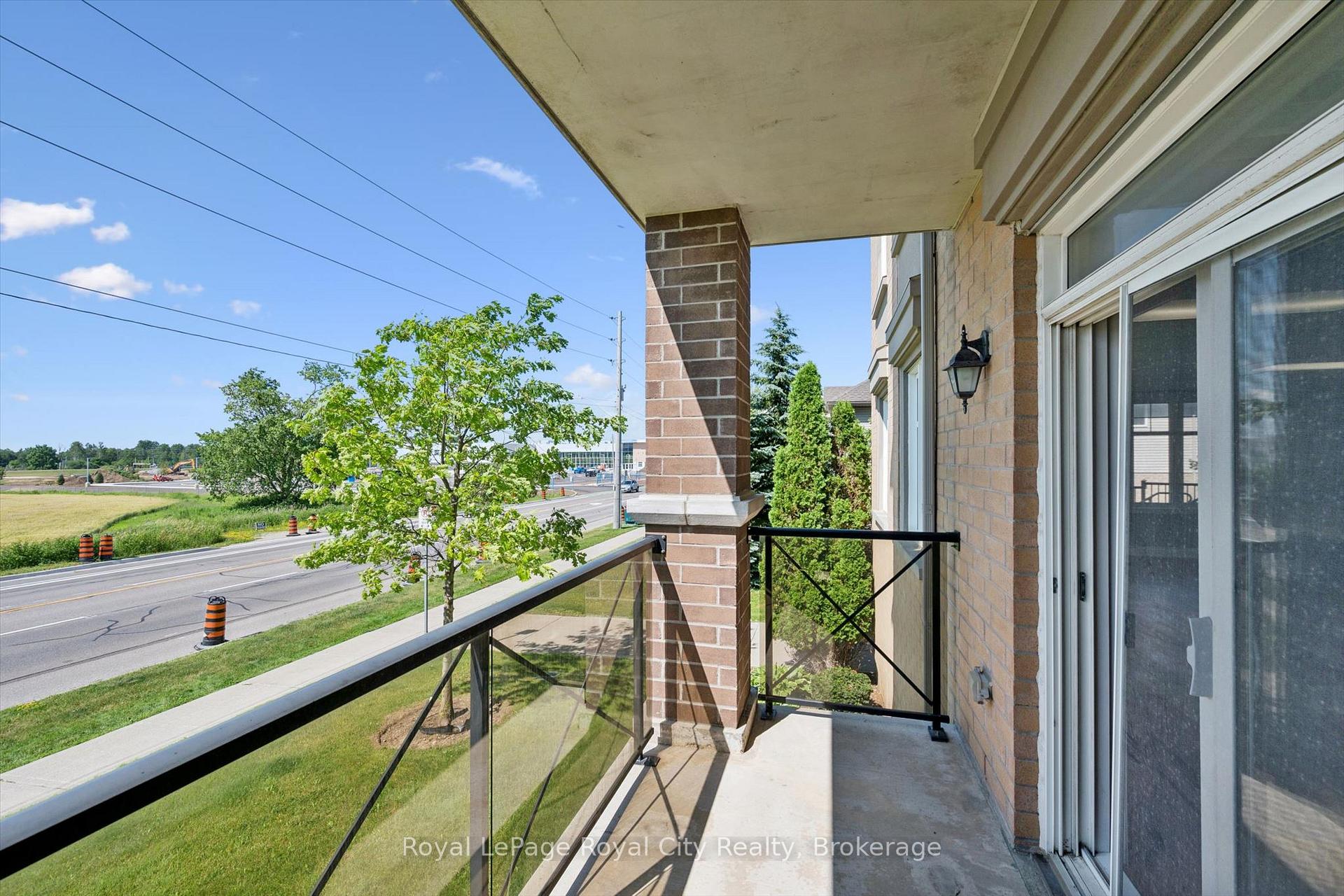 Photo 36 of Unit 113, 2 Colonial Drive, Guelph, Pineridge/Westminster Woods — HOMEH