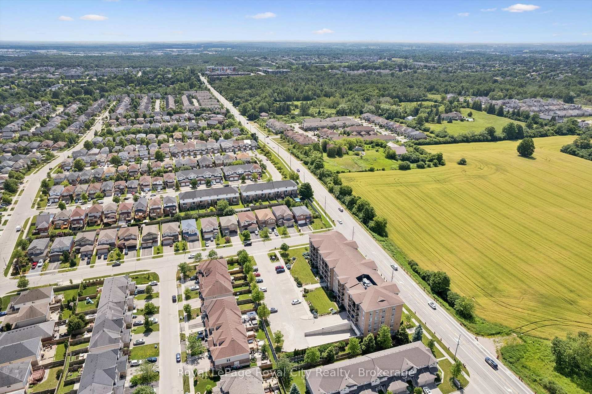 Photo 40 of Unit 113, 2 Colonial Drive, Guelph, Pineridge/Westminster Woods — HOMEH